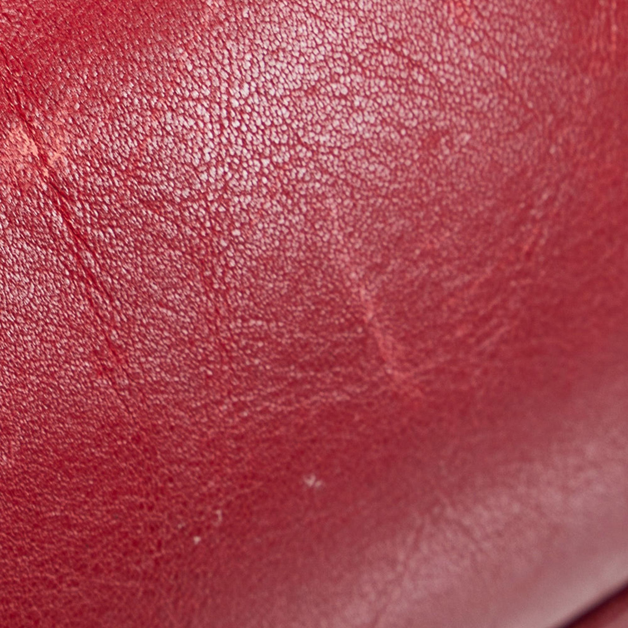 Gucci New Britt Shoulder Bag (SHG-TVF9Y2)