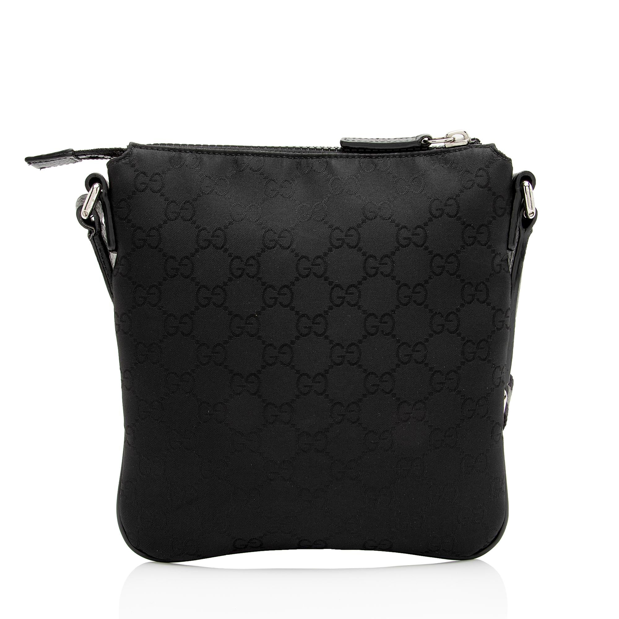 Gucci Nylon Monogram Small Flat Messenger Bag (SHF-uRak7p)