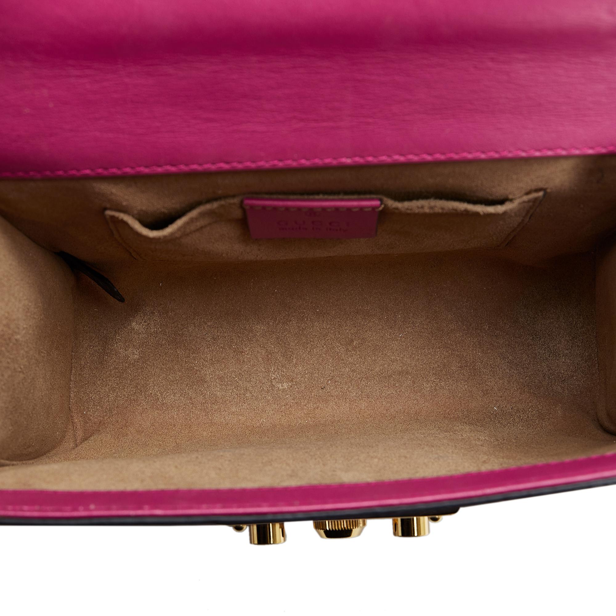 Gucci Padlock Shoulder Bag (SHG-FNNhX0)