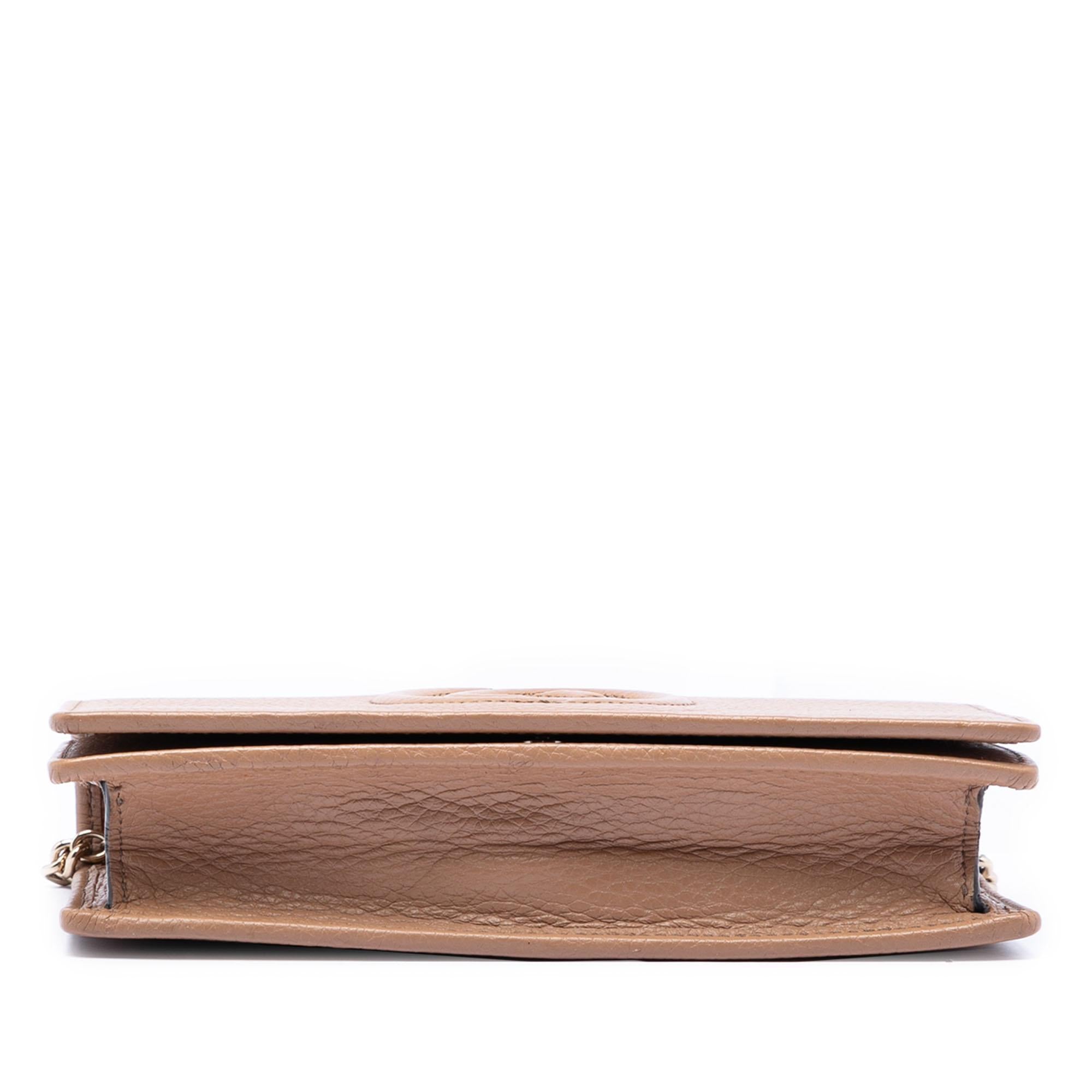Gucci Pebbled Calfskin Soho Wallet On Chain