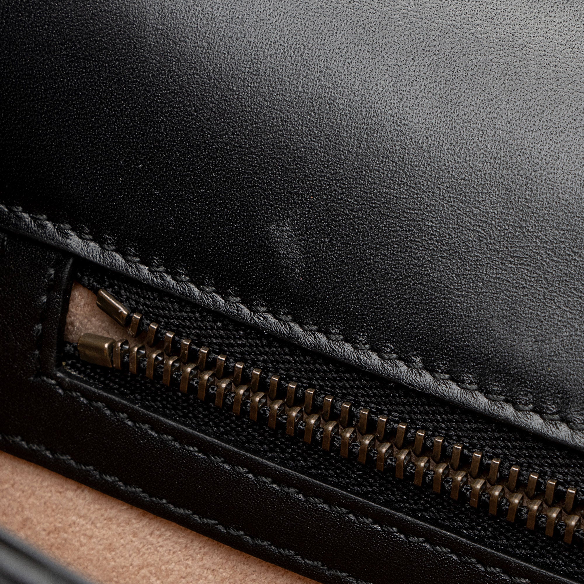 Gucci Quilted Leather Queen Margaret Bee Clutch