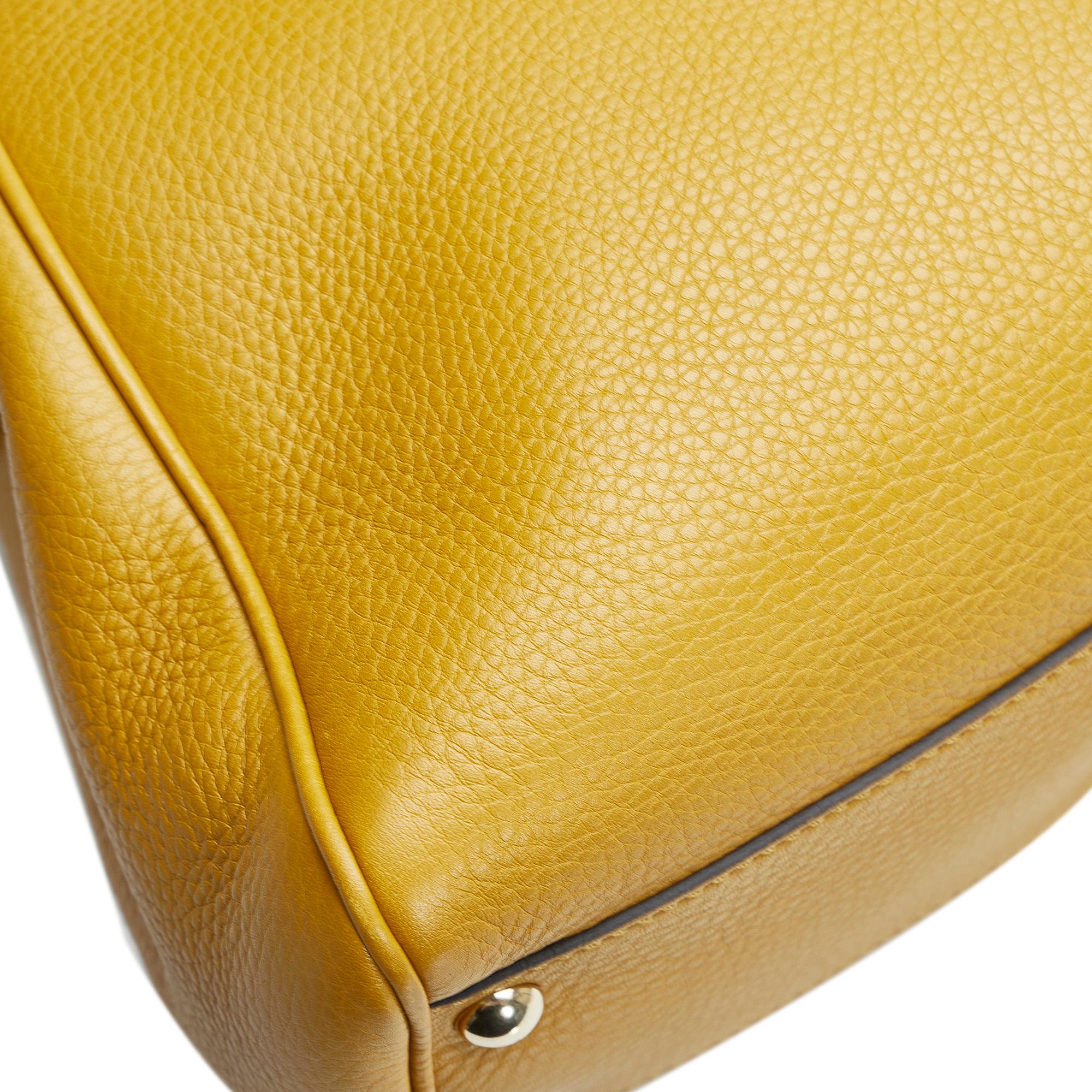 Gucci Small Bamboo Shopper (SHG-y9nZJ6)