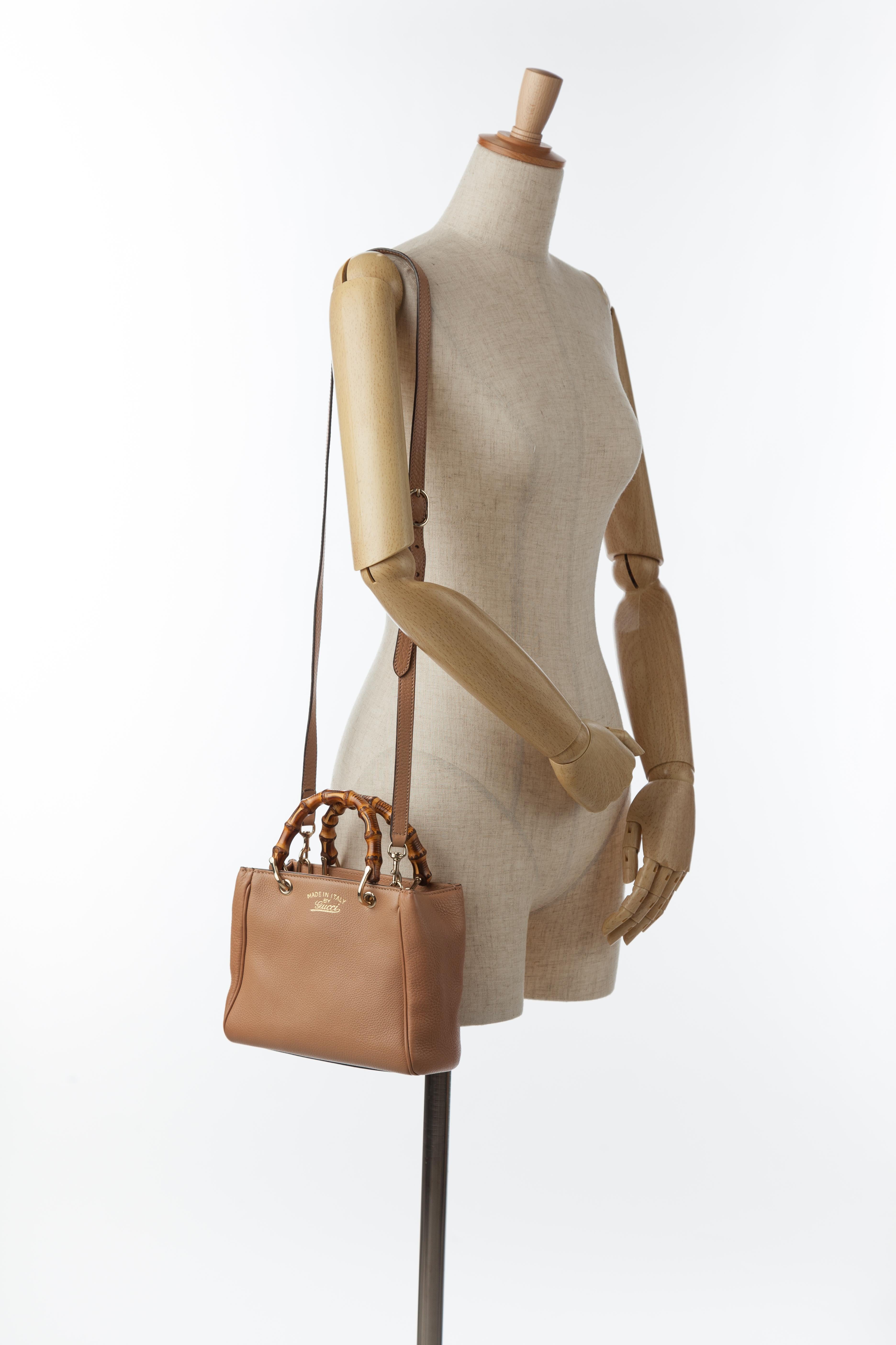 Gucci Small Bamboo Shopper (SHG-1a1ngy)