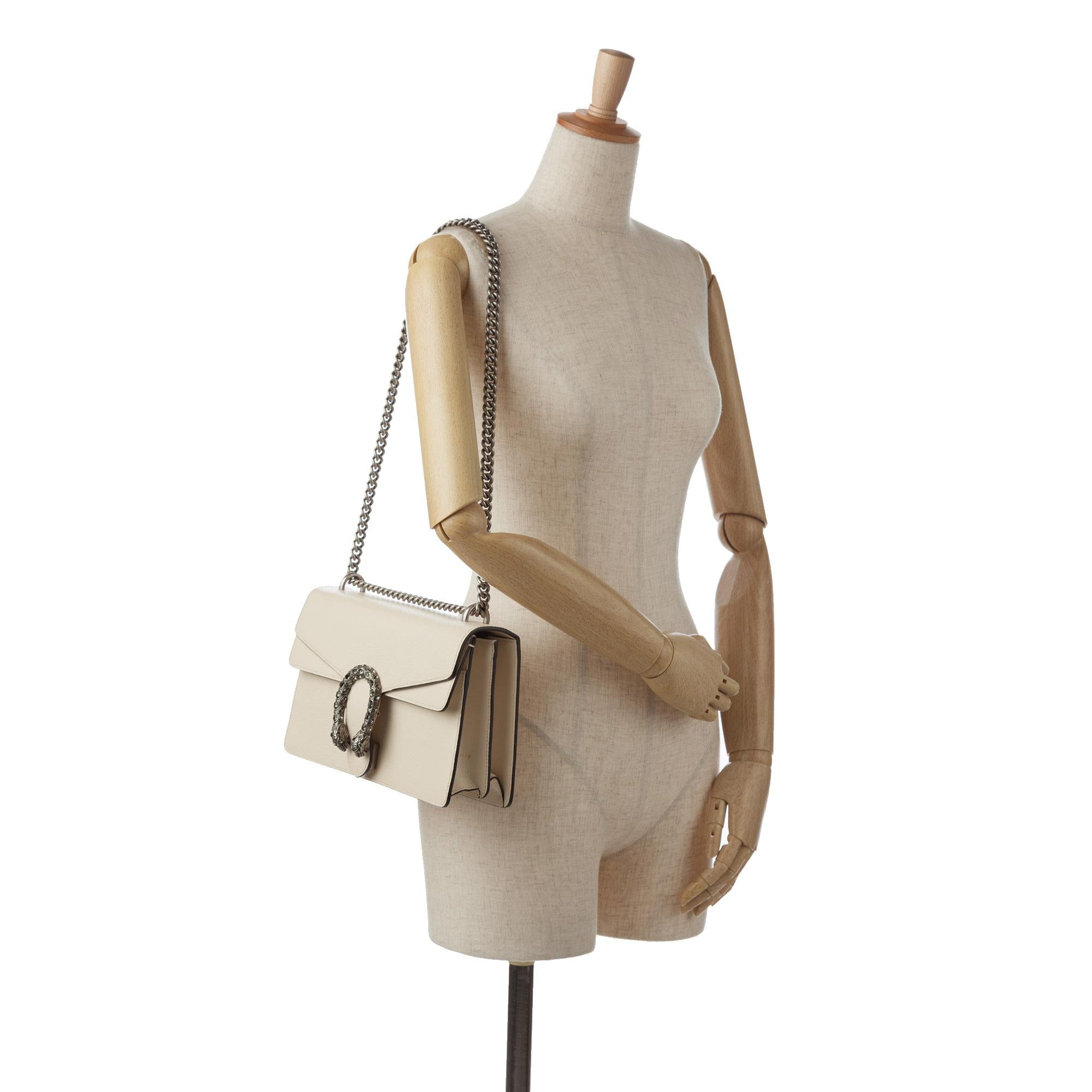 Gucci Small Dionysus Shoulder Bag (SHG-HheTdW)