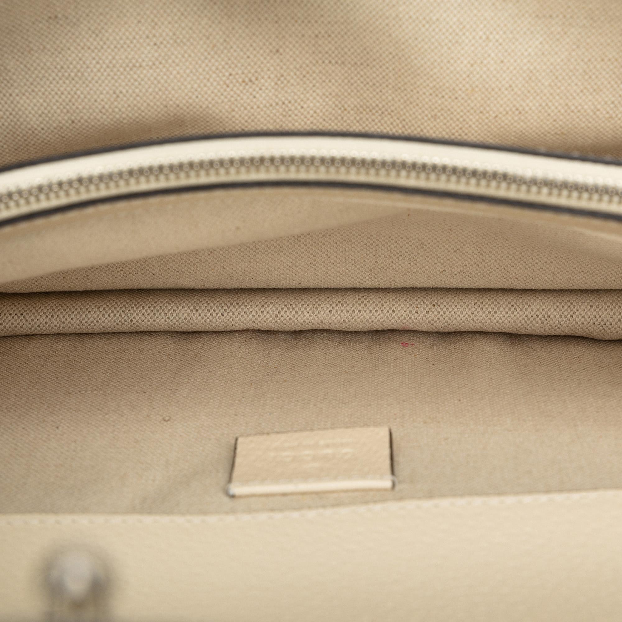 Gucci Small Dionysus Shoulder Bag (SHG-gluPx3)