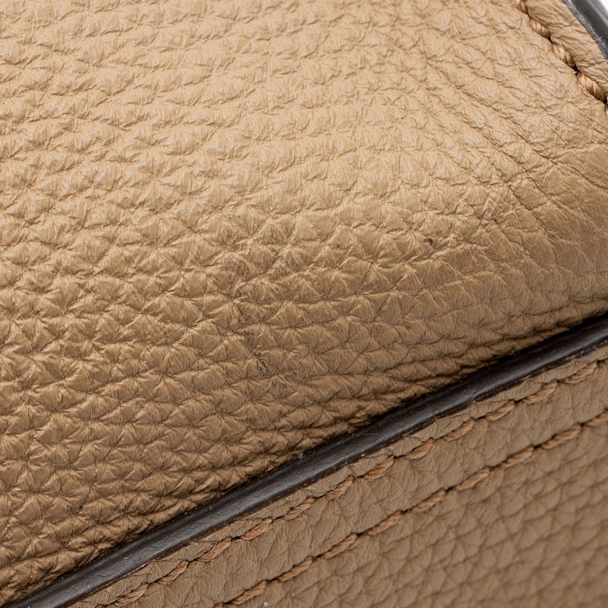 Gucci Soft Pebbled Leather Jackie Medium Tote