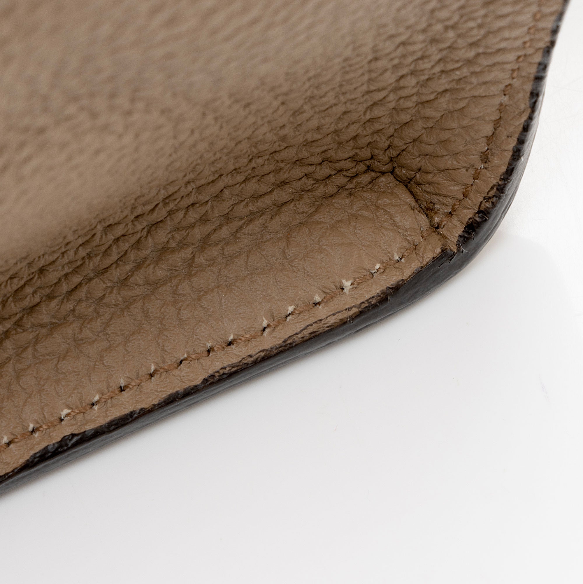 Gucci Soft Pebbled Leather Jackie Medium Tote