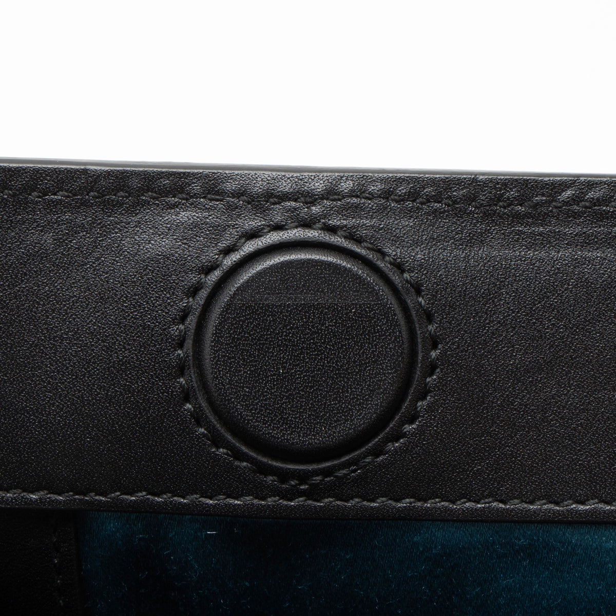 Gucci Suede Ophidia Medium Chain Shoulder Bag
