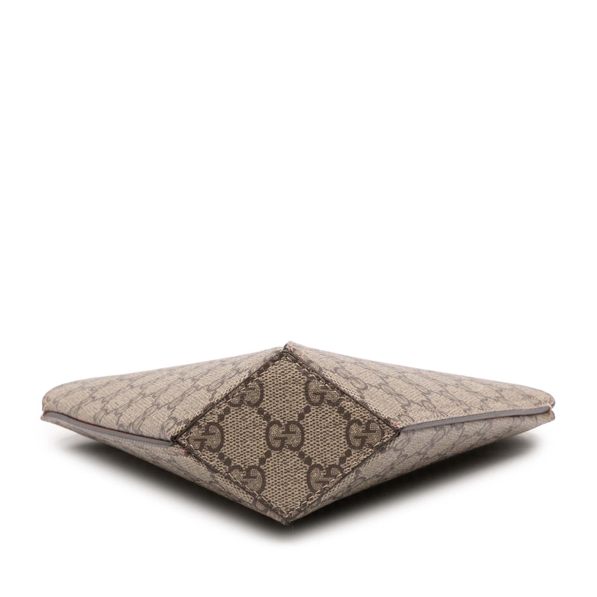 Gucci Valentines Day GG Supreme Love Heart Bag