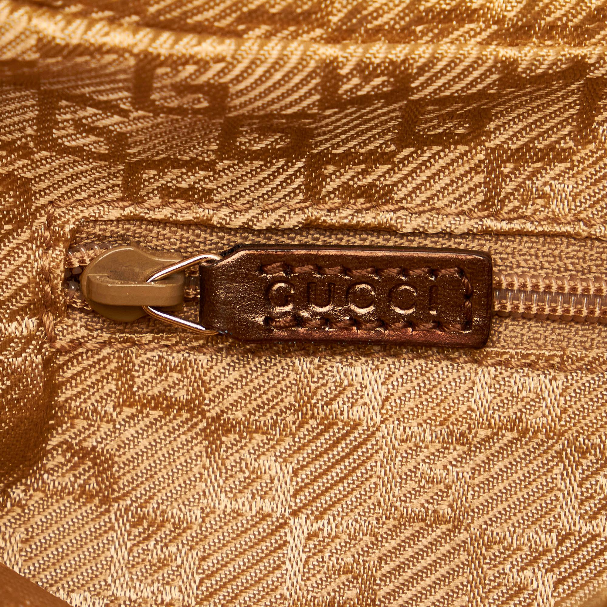 Gucci Web Nylon Shoulder Bag (SHG-32667)