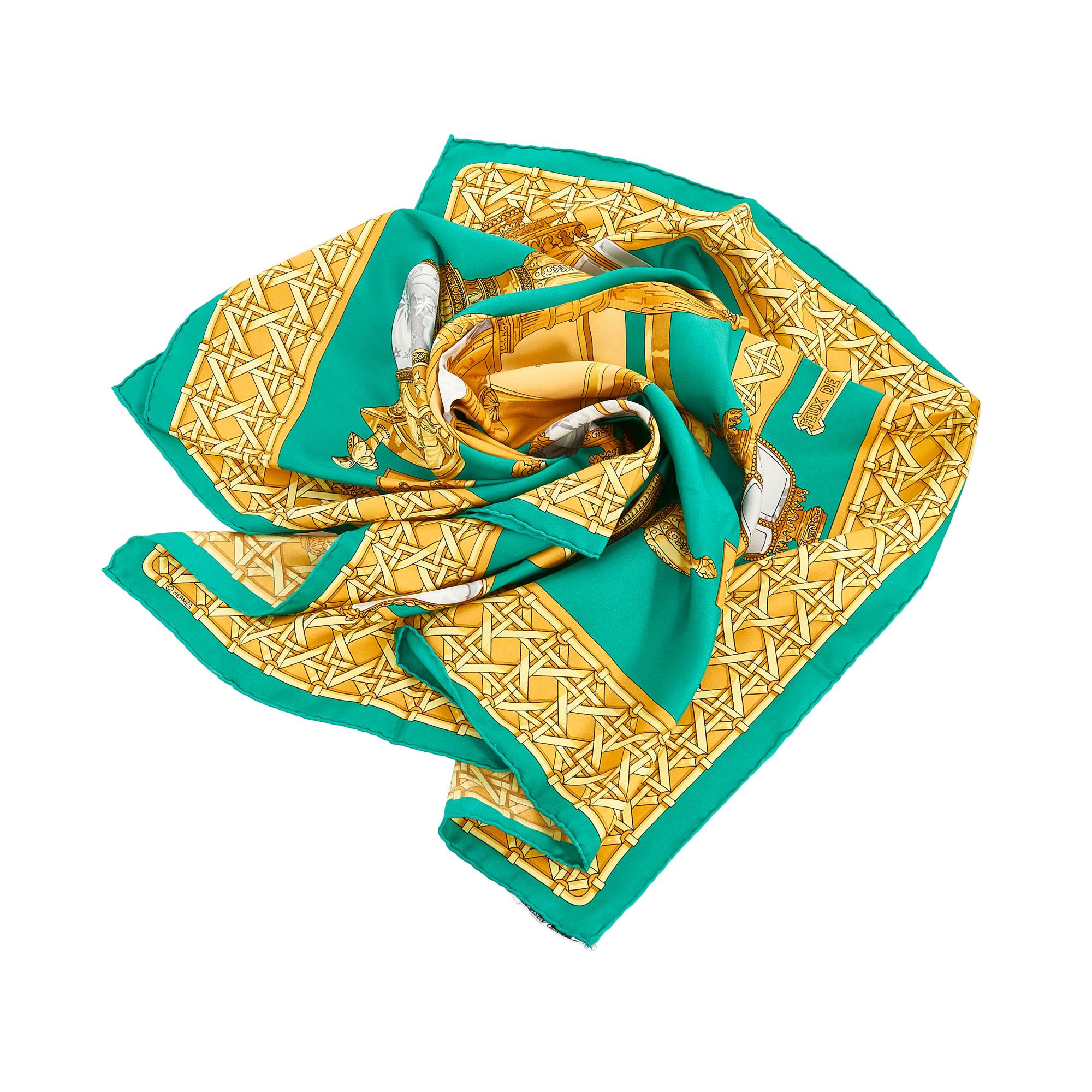 Hermes Feux de Route Silk Scarf (SHG-PMp8SO)