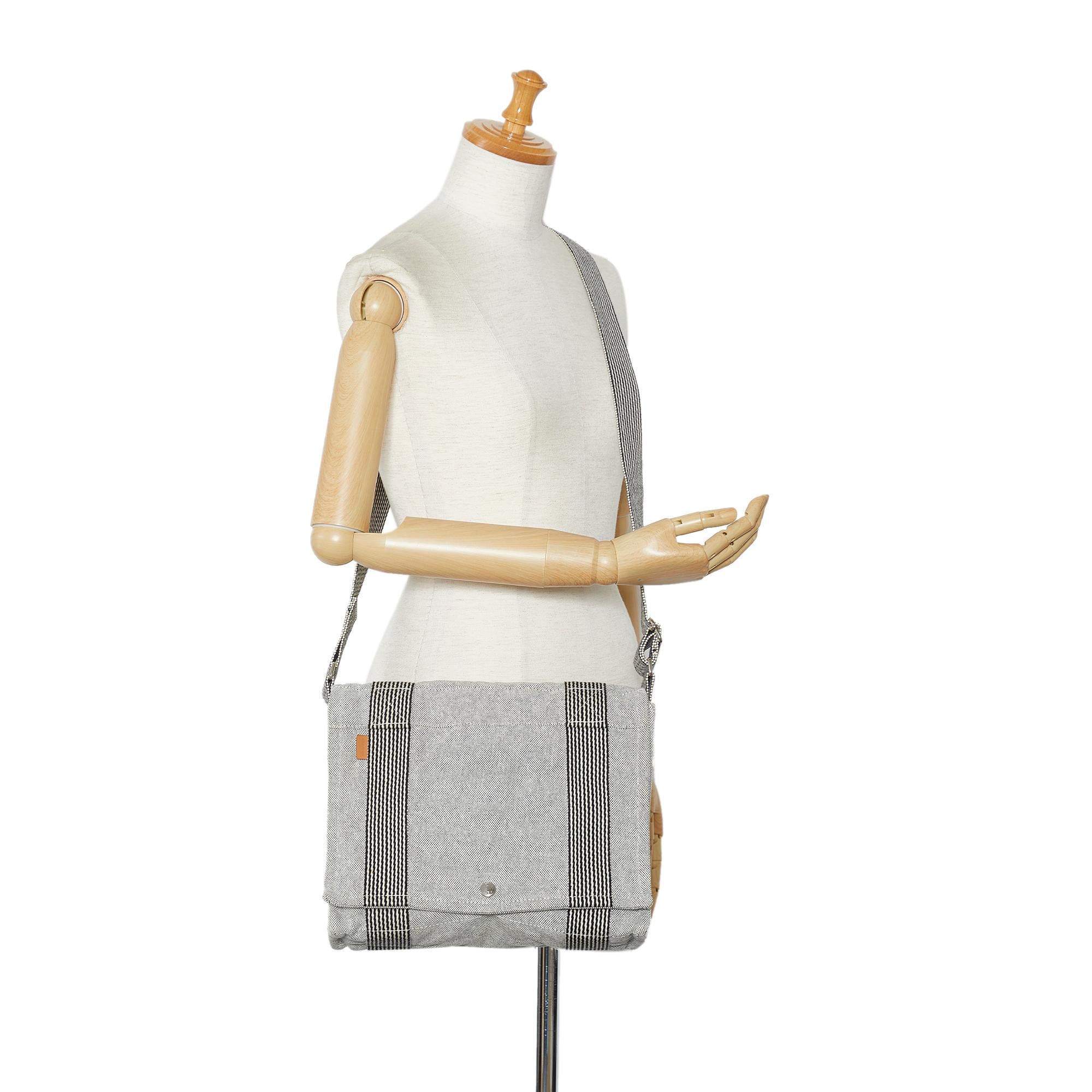 Hermes Fourre Tout Besace PM (SHG-RU7vsl)