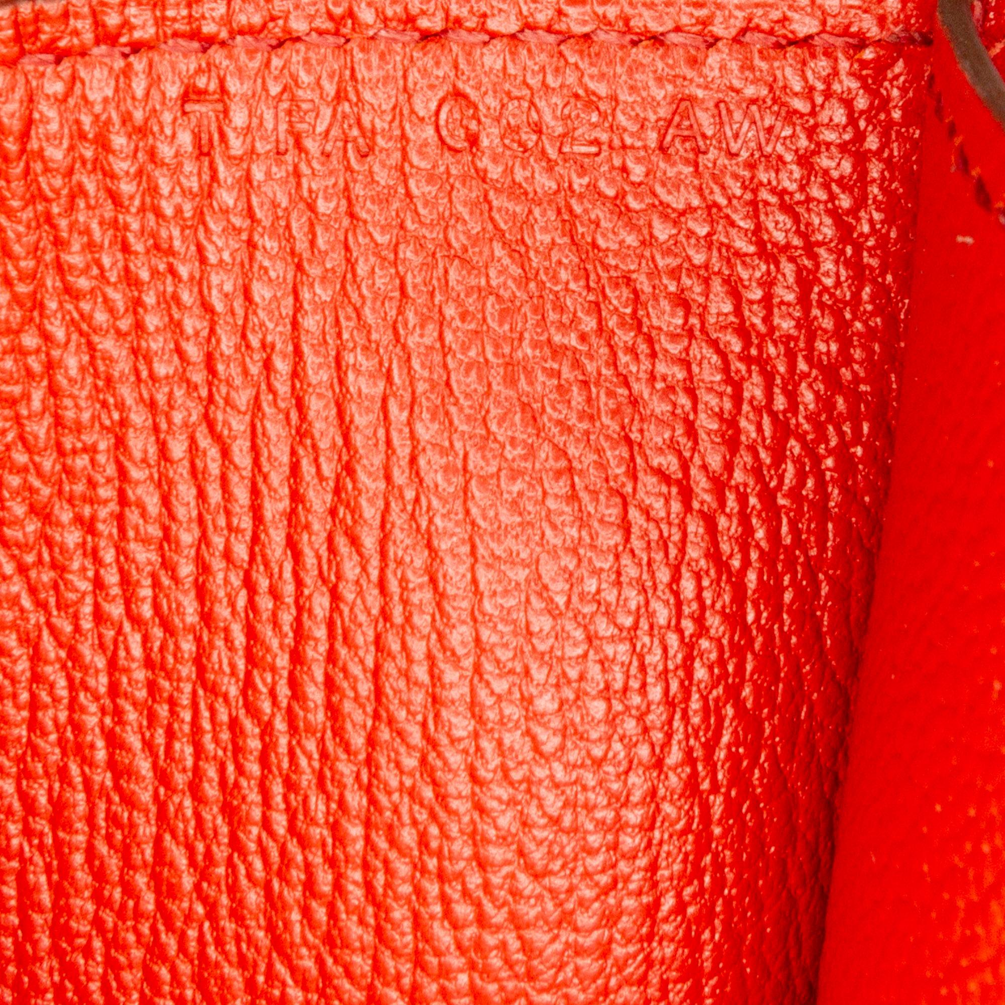 Hermes Medor Leather Clutch Bag (SHG-R1EcqA)