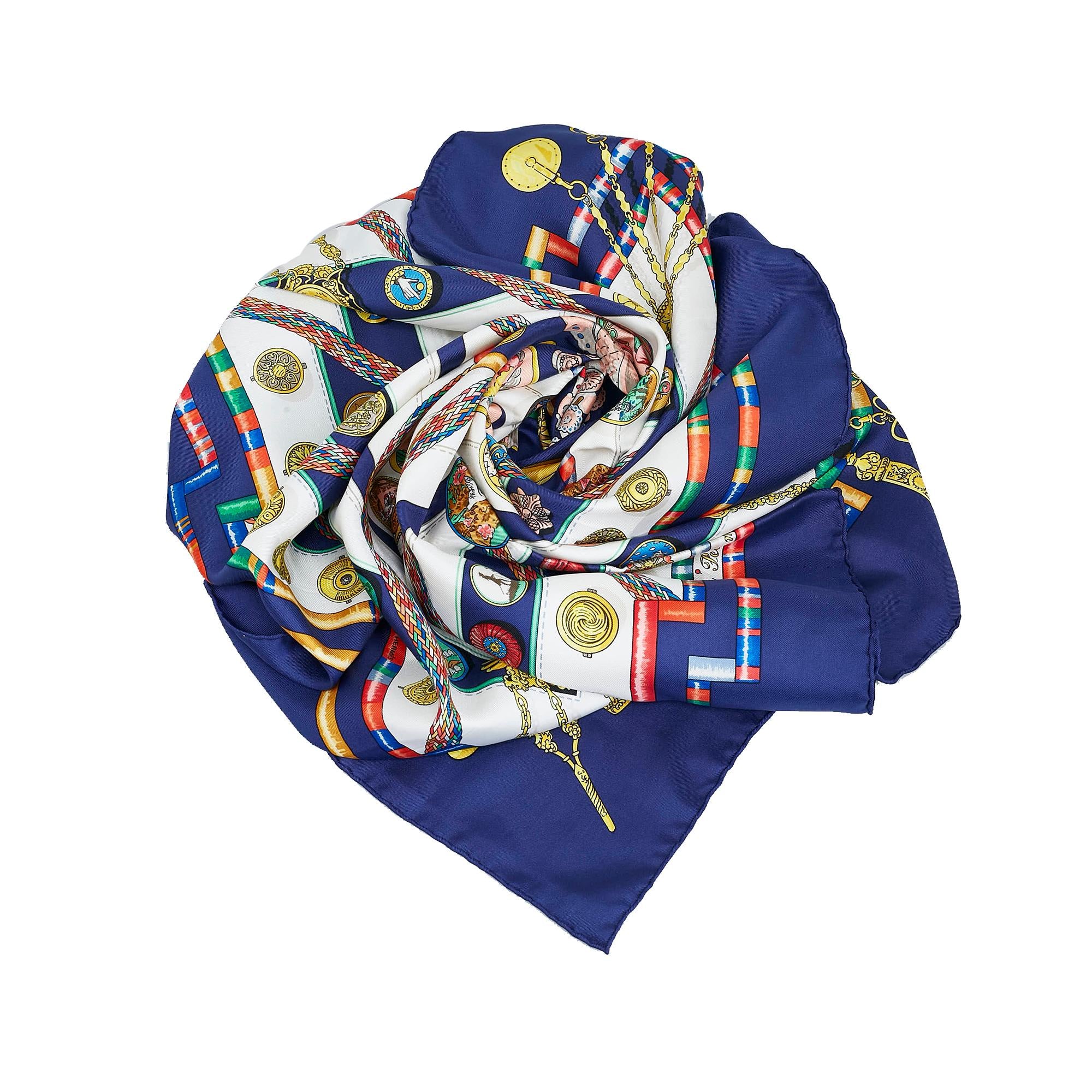 Hermes Petite Main Silk Scarf (SHG-eudGX8)