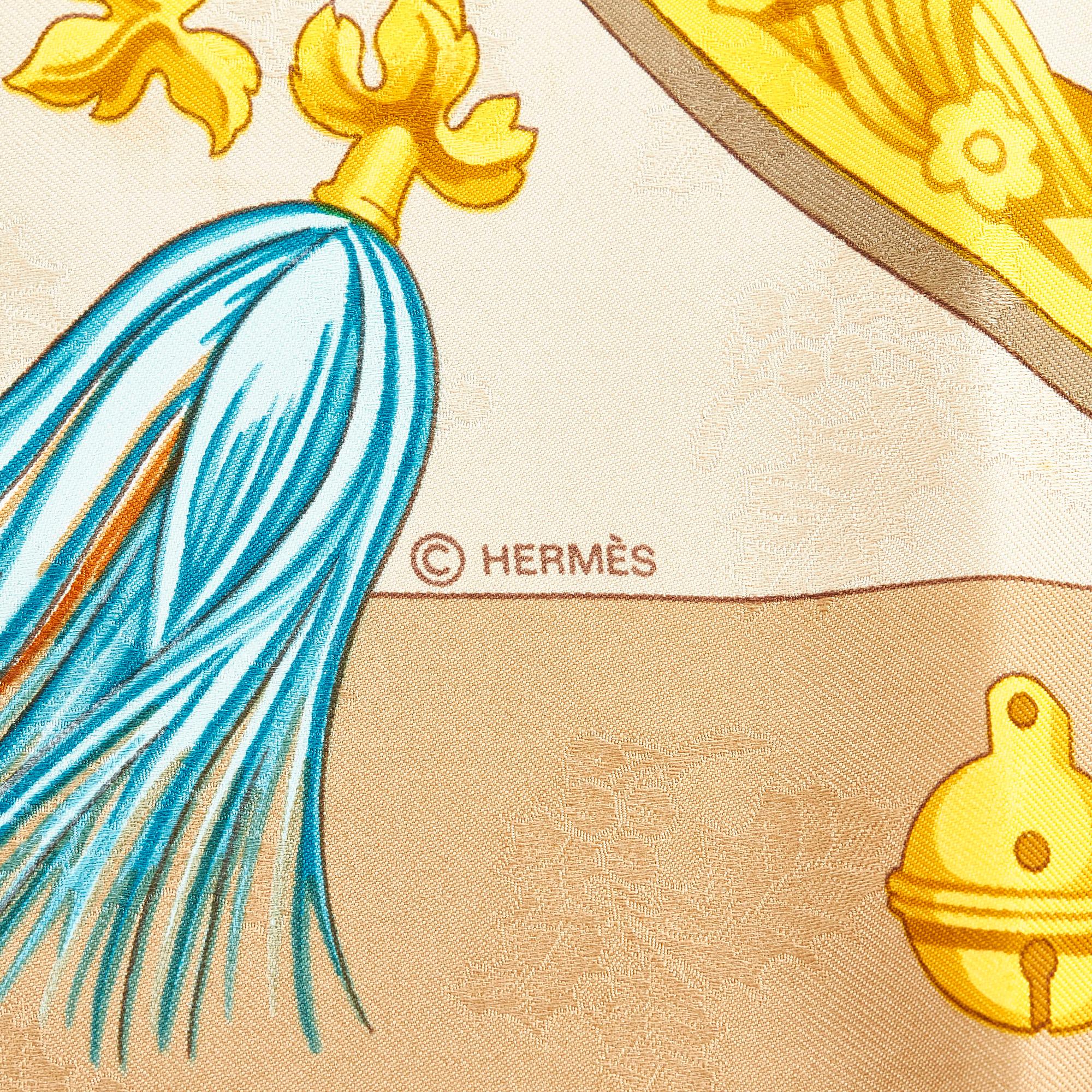 Hermes Plumes et Grelots Silk Scarf (SHG-VFpLbh)
