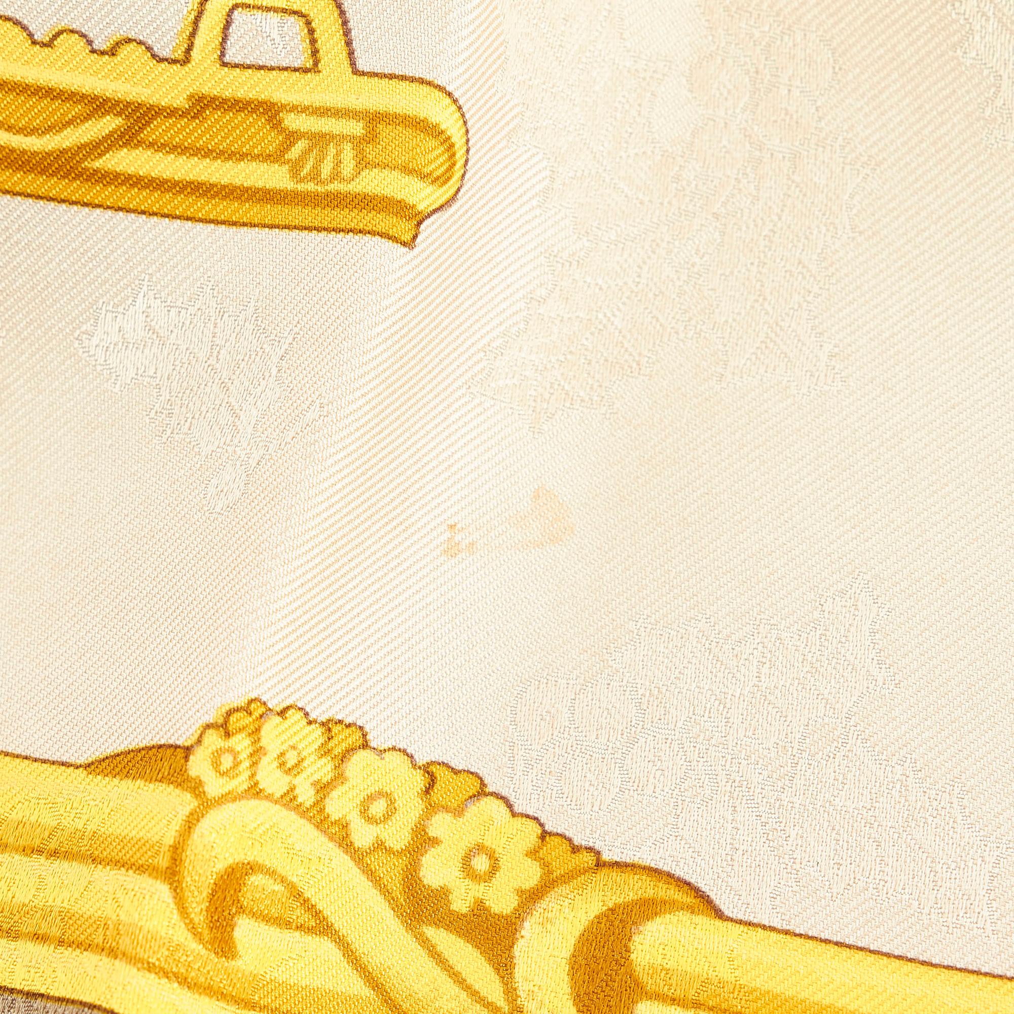 Hermes Plumes et Grelots Silk Scarf (SHG-VFpLbh)