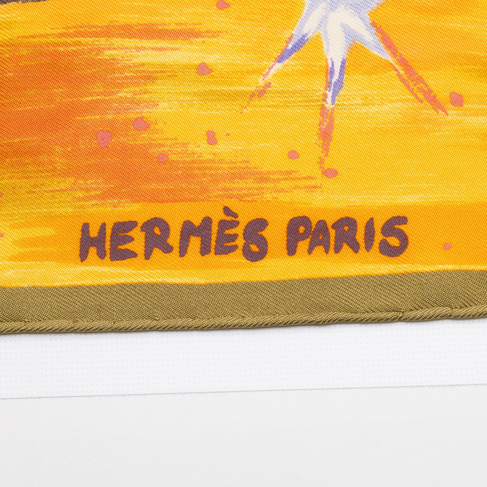 Hermes Silk Feux Du Ciel 40cm Pocket Square (SHF-6xcId1)