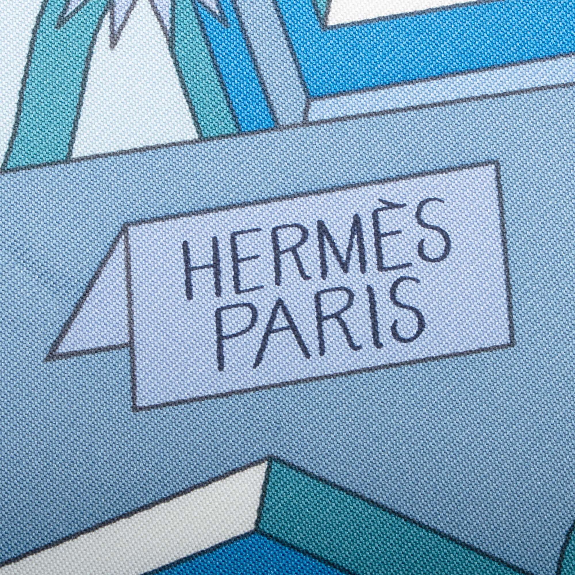 Hermes Silk La Source de Pegase 90cm Scarf