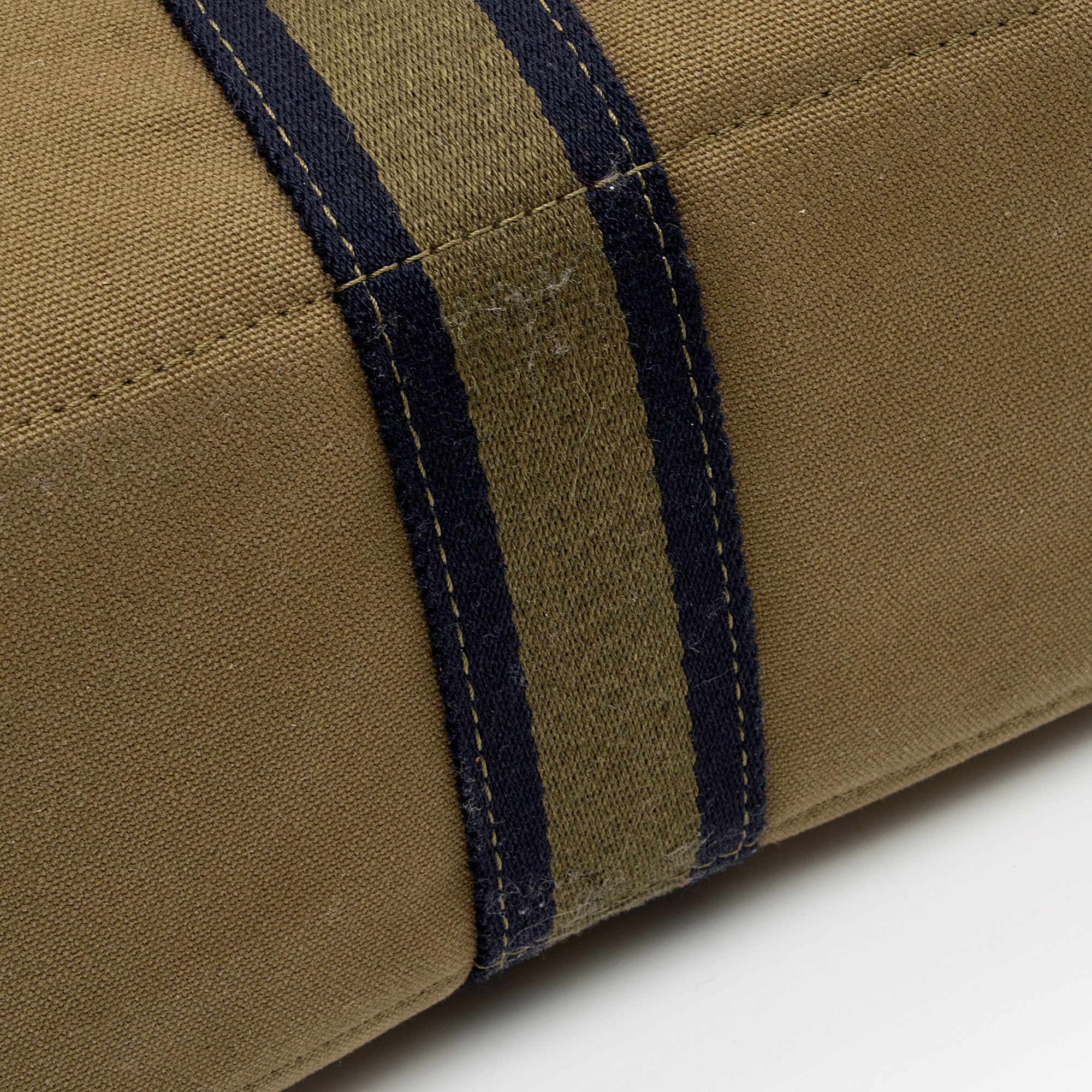 Hermes Toile Fourre Tout MM Tote (SHF-AVQQmL)