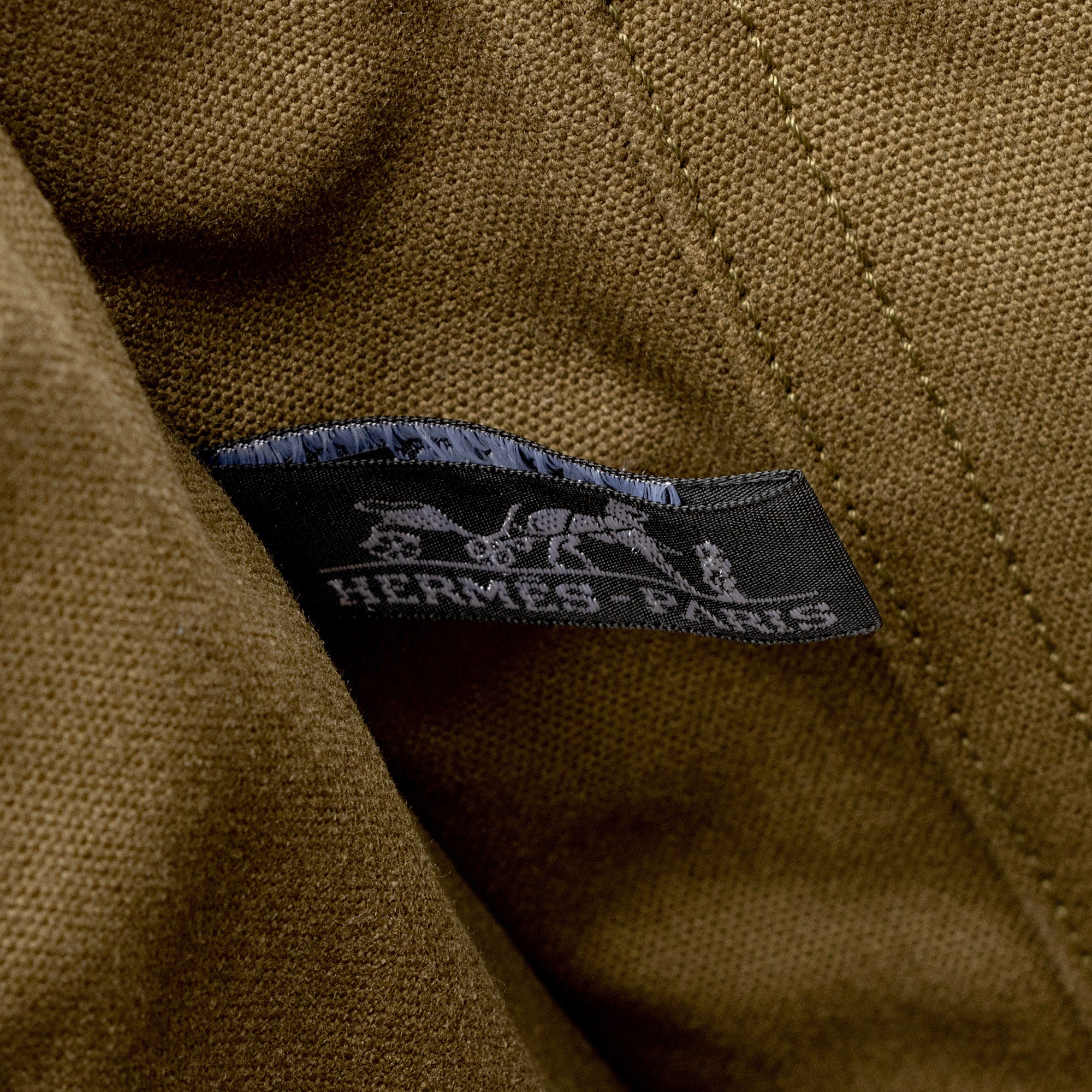 Hermes Toile Fourre Tout MM Tote (SHF-AVQQmL)