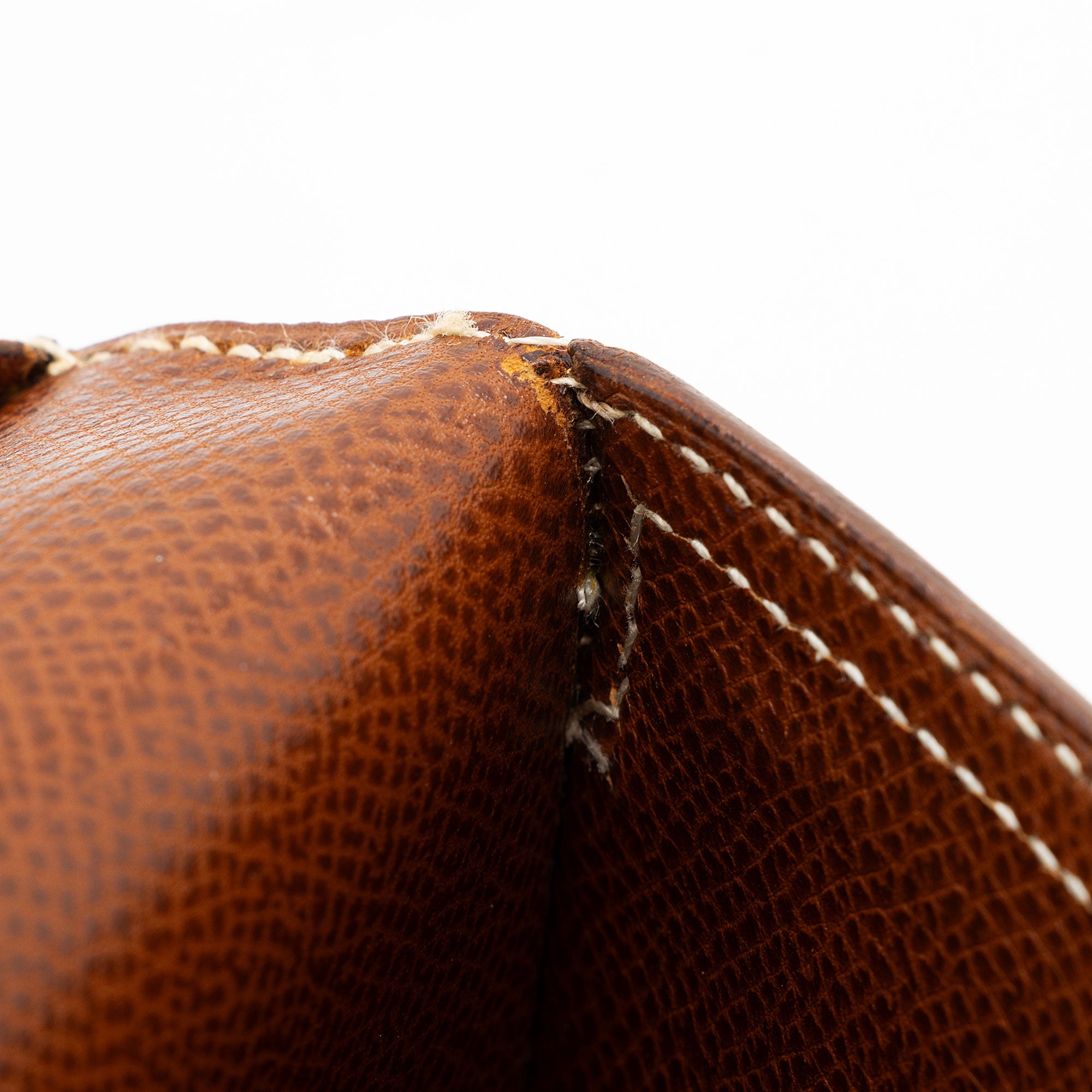 Hermes Vintage Veau Grain Lisse Bearn Wallet (SHF-ApSlRO)