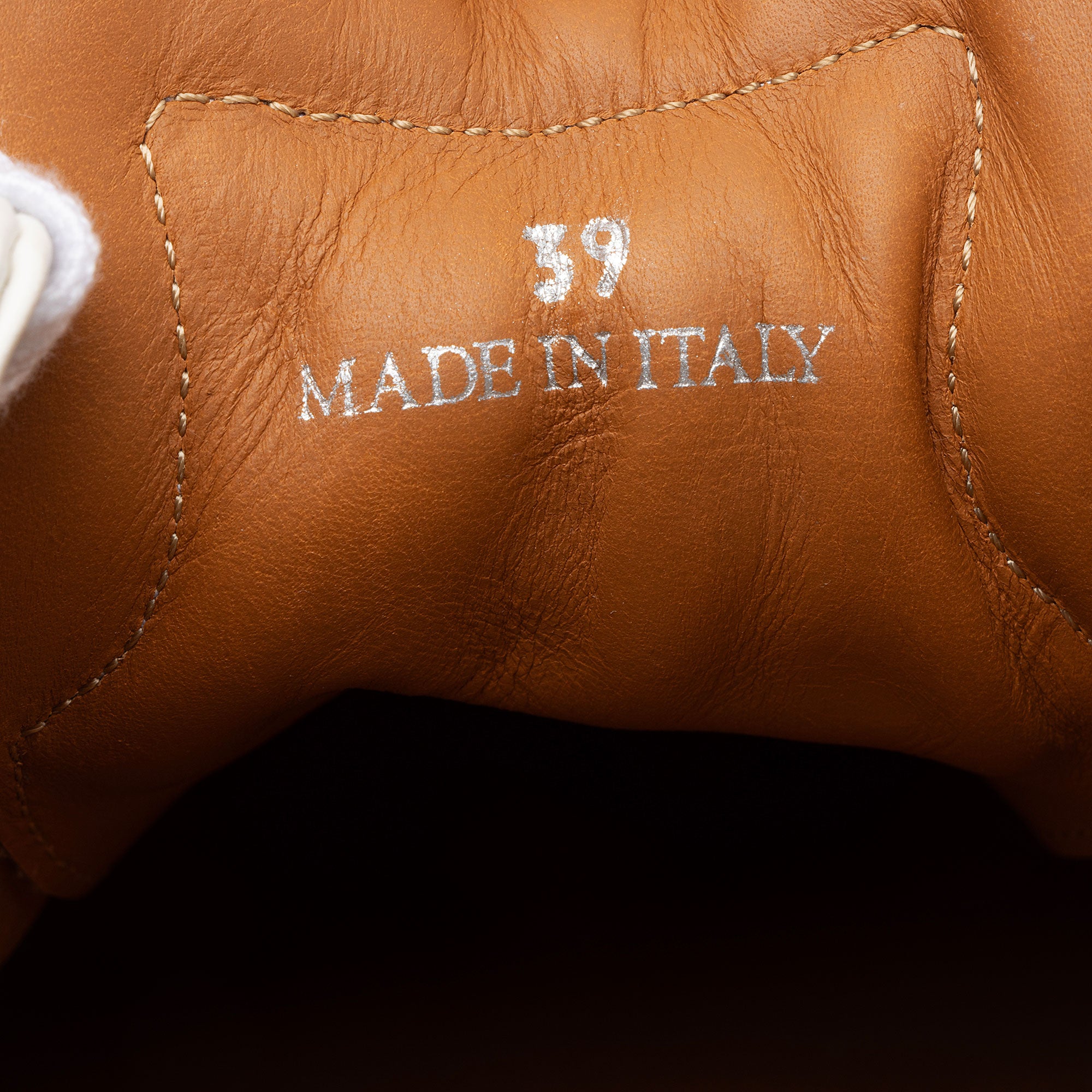 Jimmy Choo Glitter Leather Miami Sneakers - Size 9 / 39 (SHF-f8KPKH)