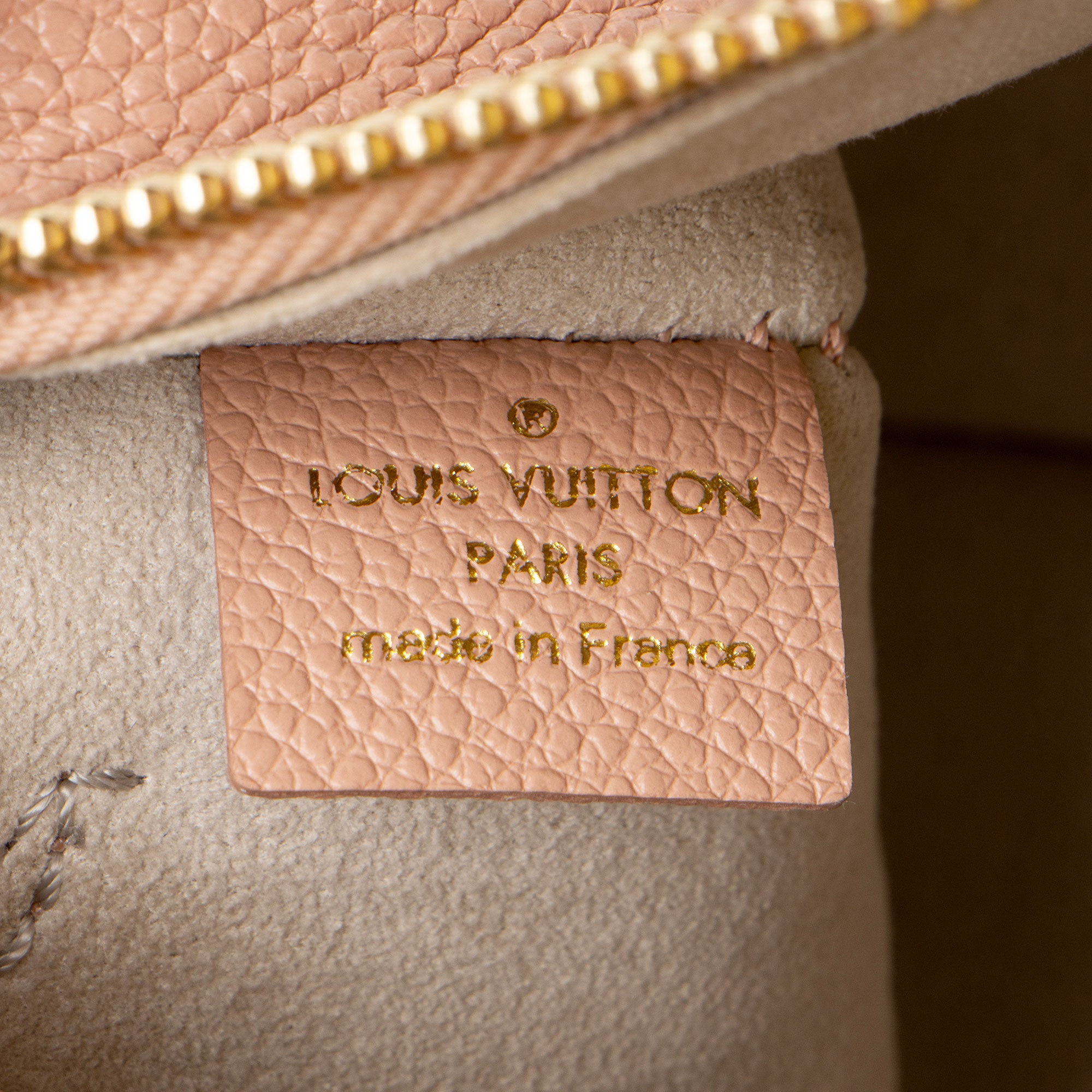 Louis Vuiiton Giant Monogram Empreinte Bicolor Neverfull MM Pochette