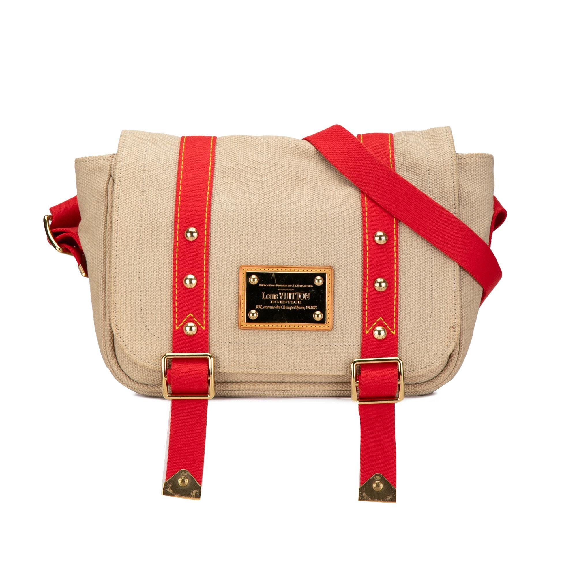 Louis Vuitton Antigua Besace PM (SHG-5K4F2j)