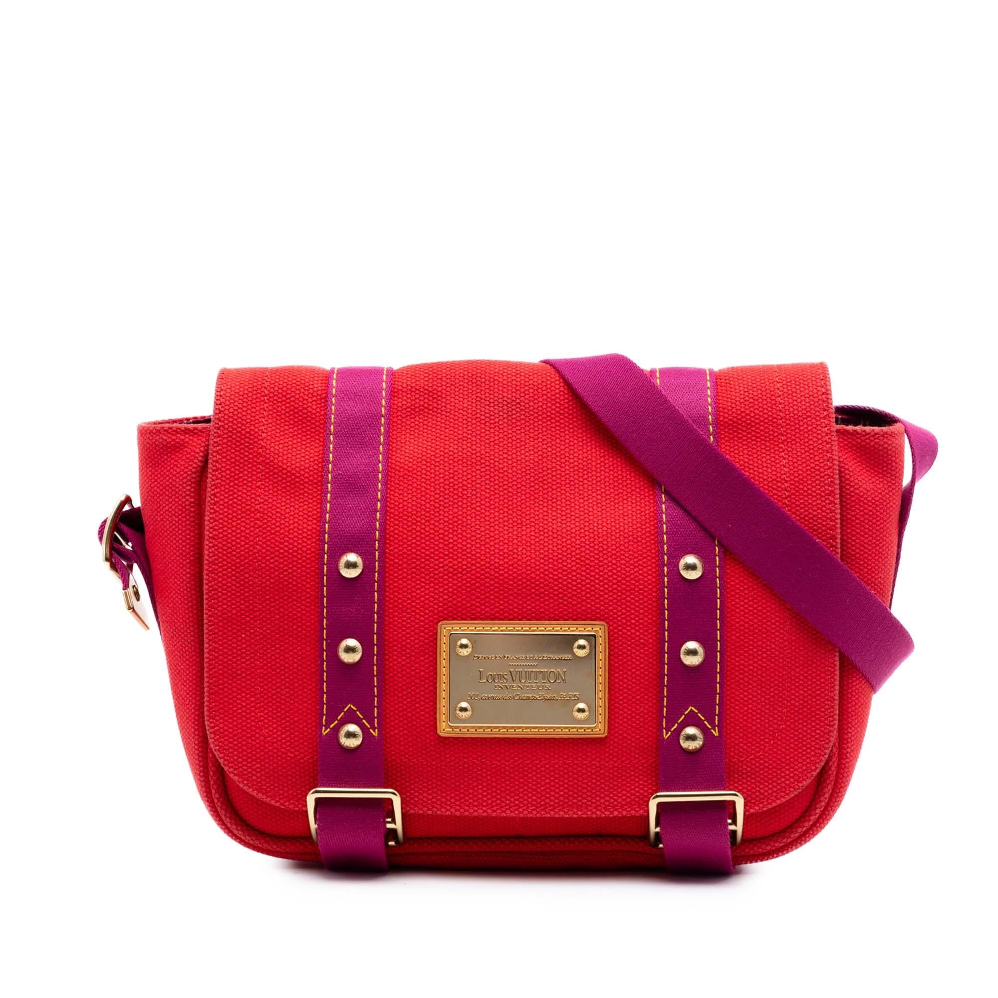Louis Vuitton Antigua Besace PM