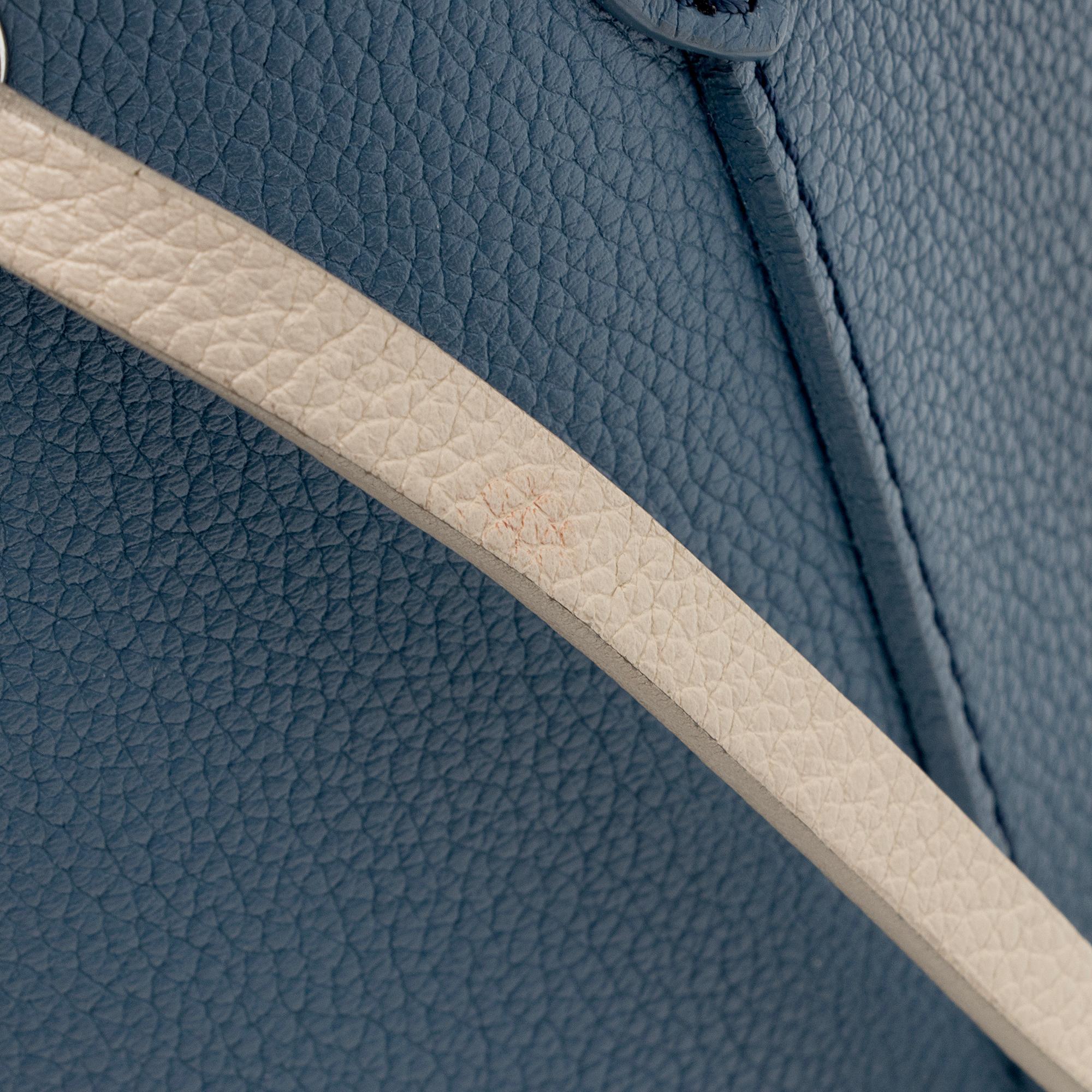 Louis Vuitton Calfskin Lockme Bucket Bag (SHF-ScNH8i)