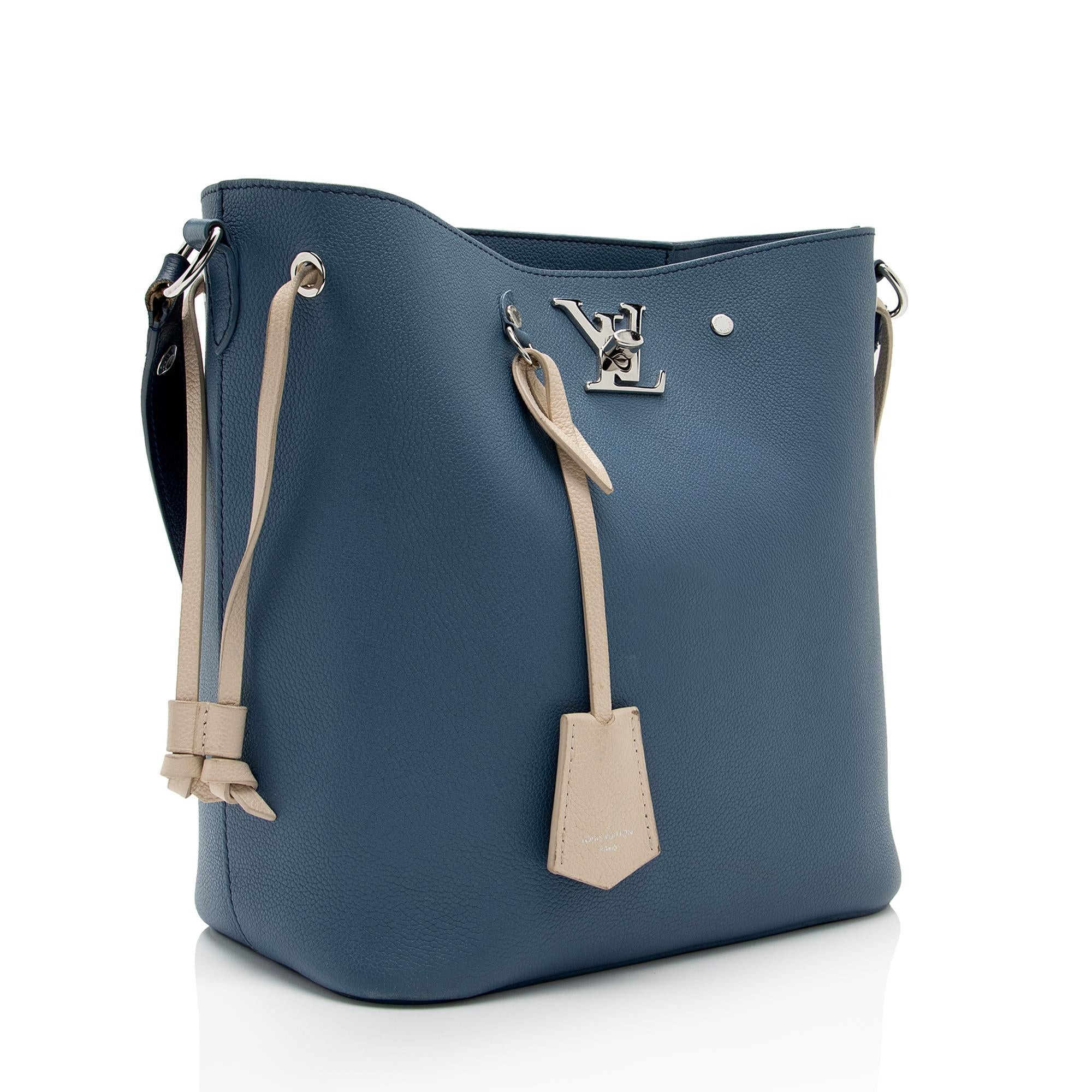 Louis Vuitton Calfskin Lockme Bucket Bag (SHF-ScNH8i)