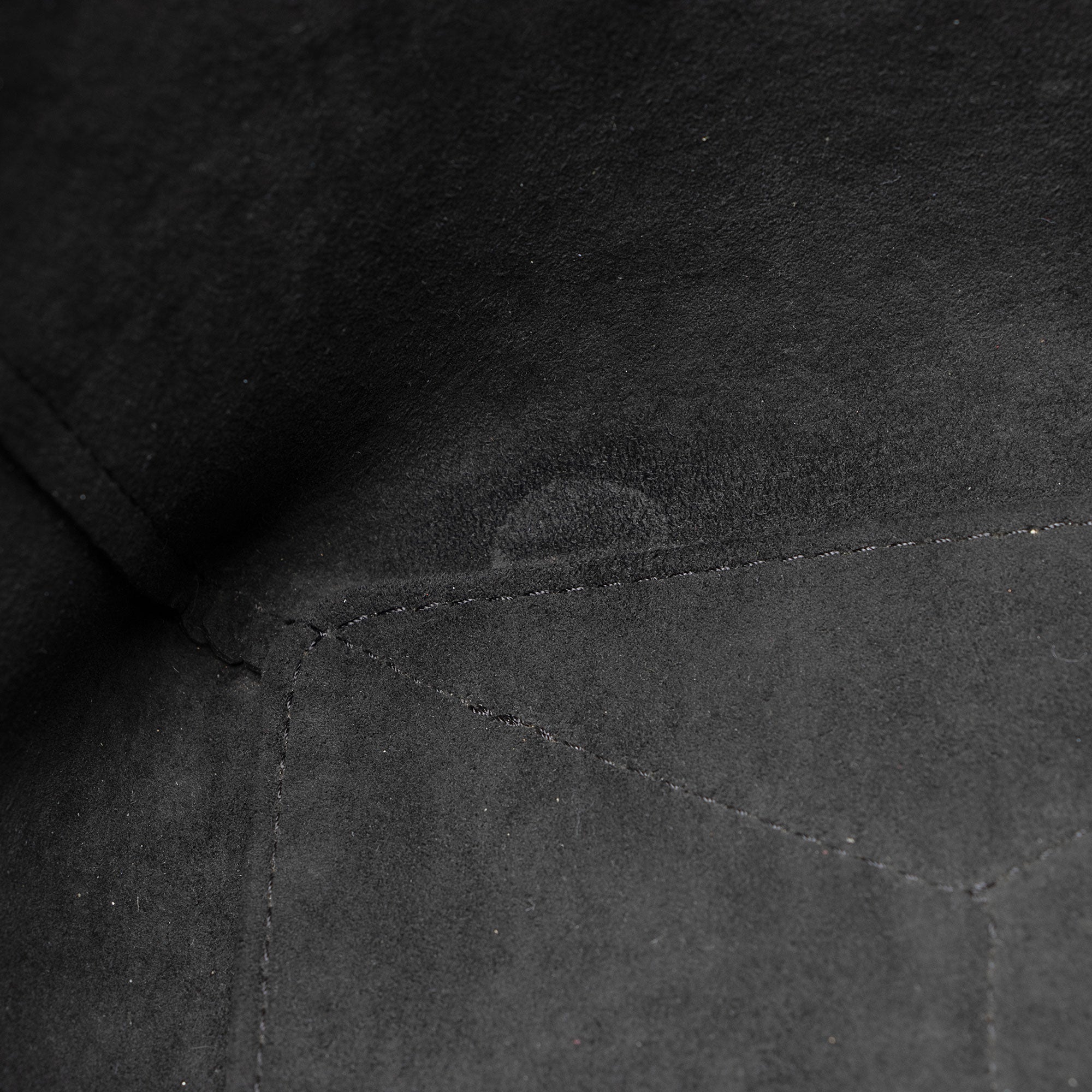 Louis Vuitton Calfskin Lockme Cabas Tote (SHF-7iUW7Z)