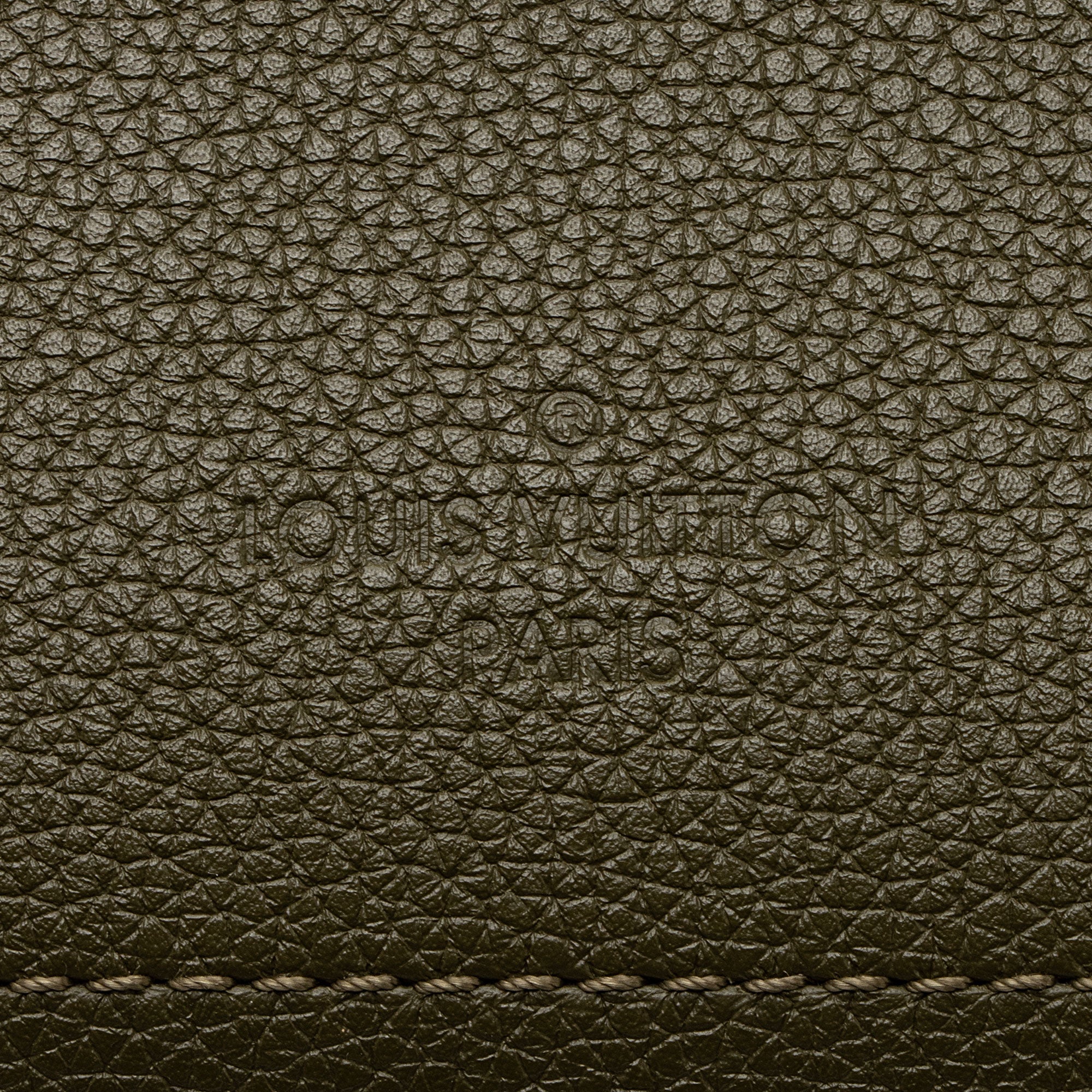 Louis Vuitton Calfskin Lockme Day Tote (SHF-4AIww8)