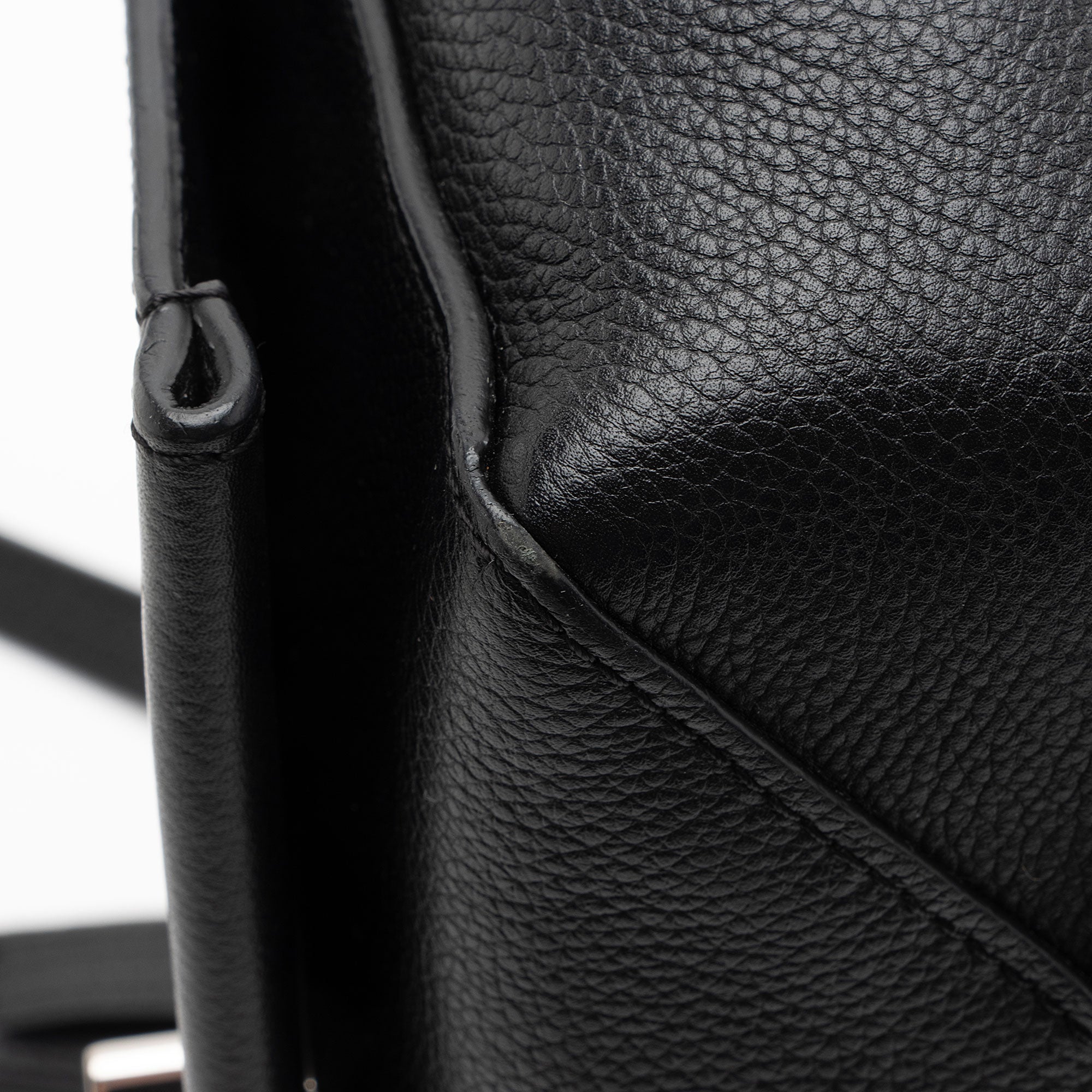 Louis Vuitton Calfskin Lockme II BB Shoulder Bag