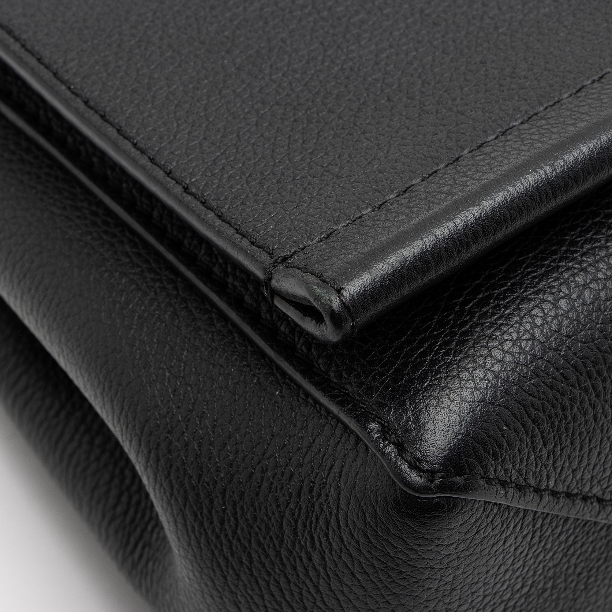 Louis Vuitton Calfskin Lockme II BB Shoulder Bag