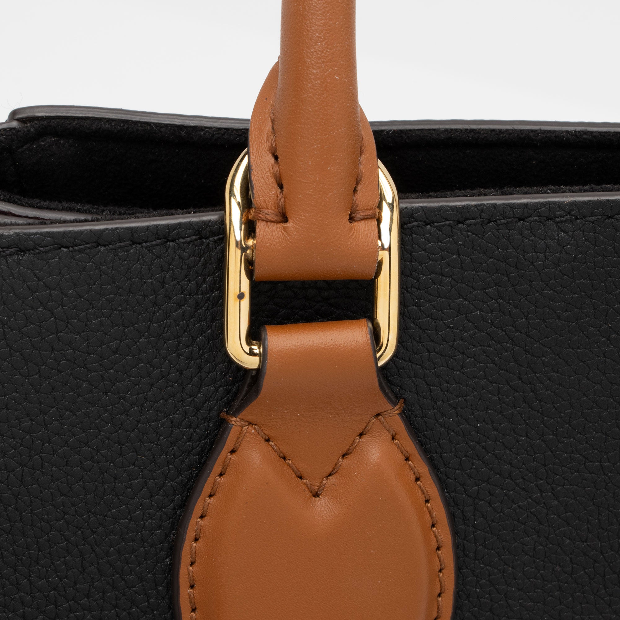 Louis Vuitton Calfskin Monogram Canvas Fold Tote MM (SHF-DEf7bl)