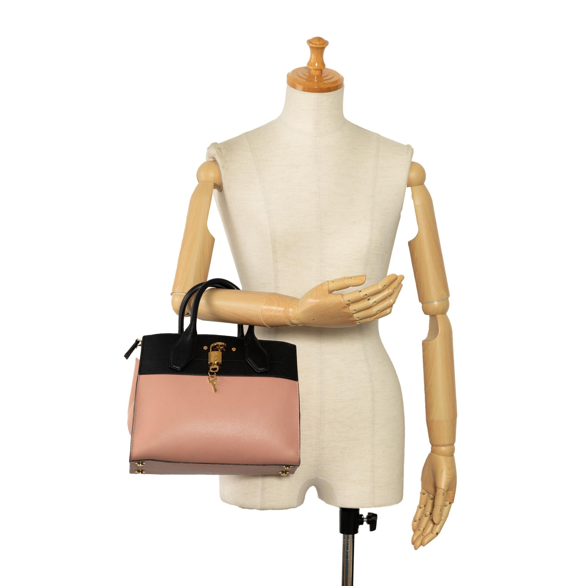 Louis Vuitton City Steamer PM (SHG-o562M2)