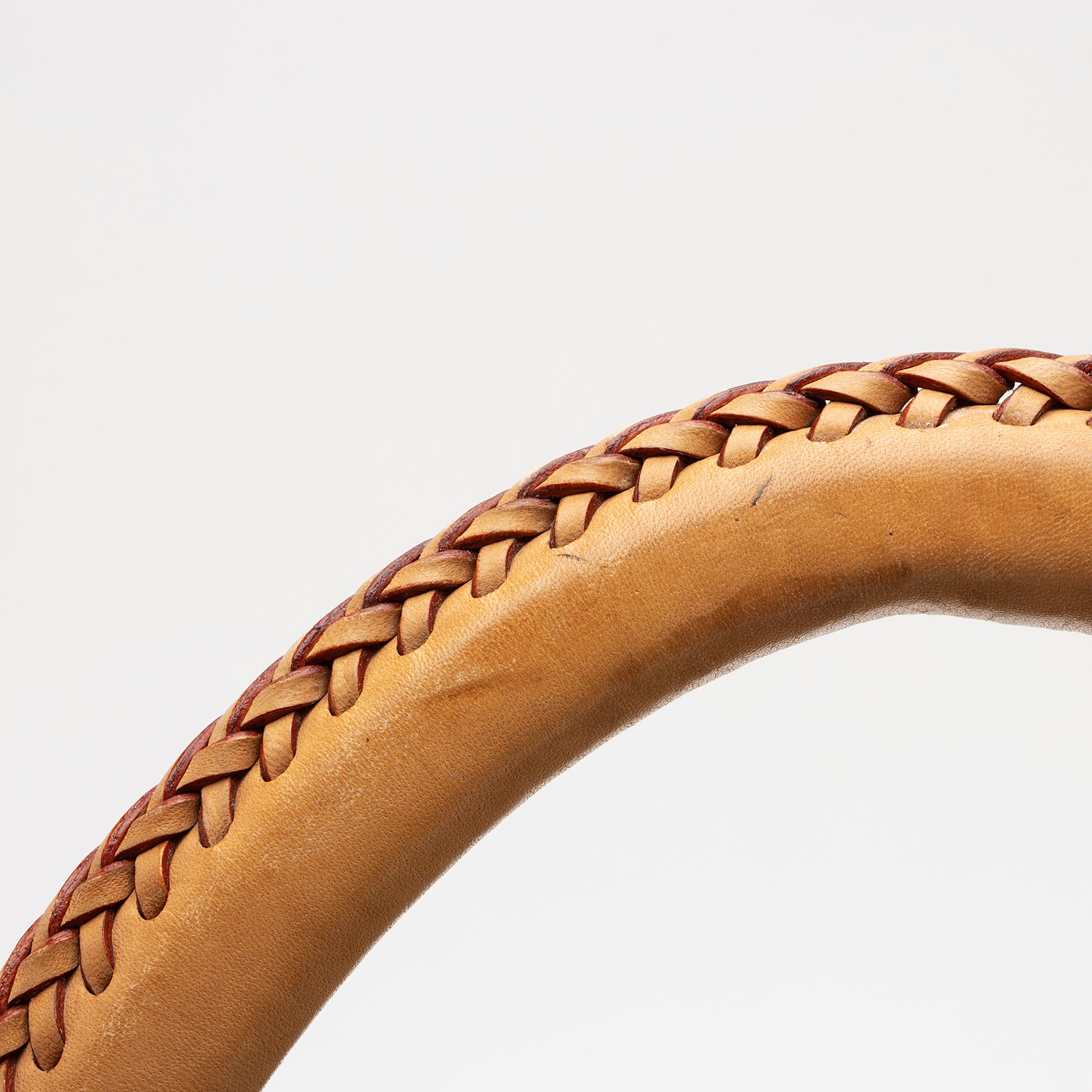 Louis Vuitton Damier Azur Artsy MM Shoulder Bag (SHF-2DoCfw)