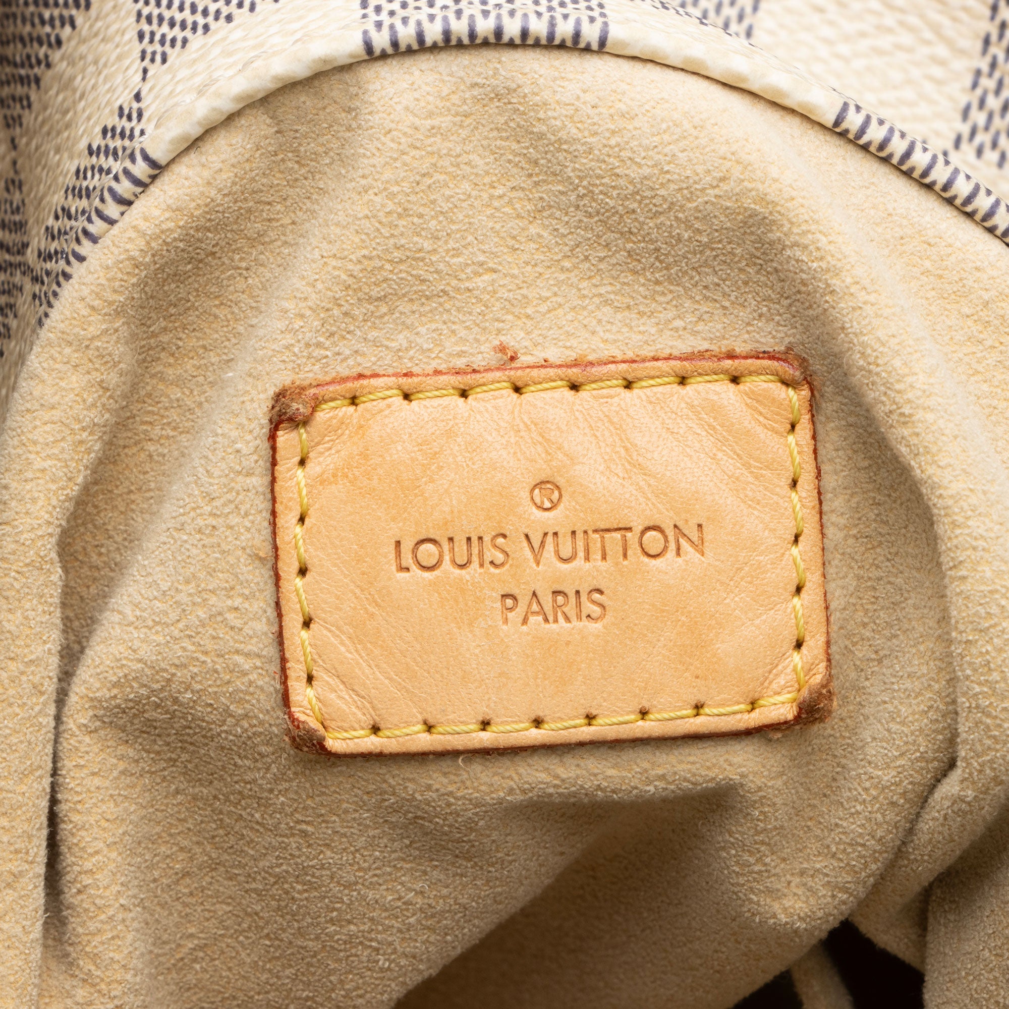 Louis Vuitton Damier Azur Artsy MM Shoulder Bag (SHF-A8ts8C)