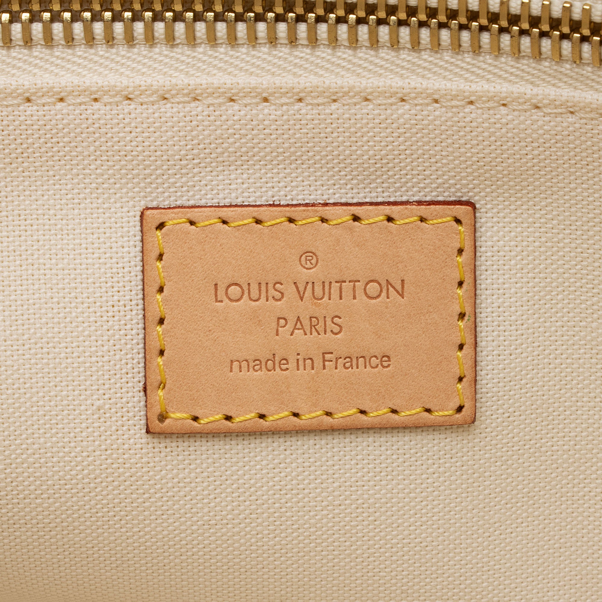 Louis Vuitton Damier Azur Cabas Adventure PM Tote (SHF-IcM8g9)