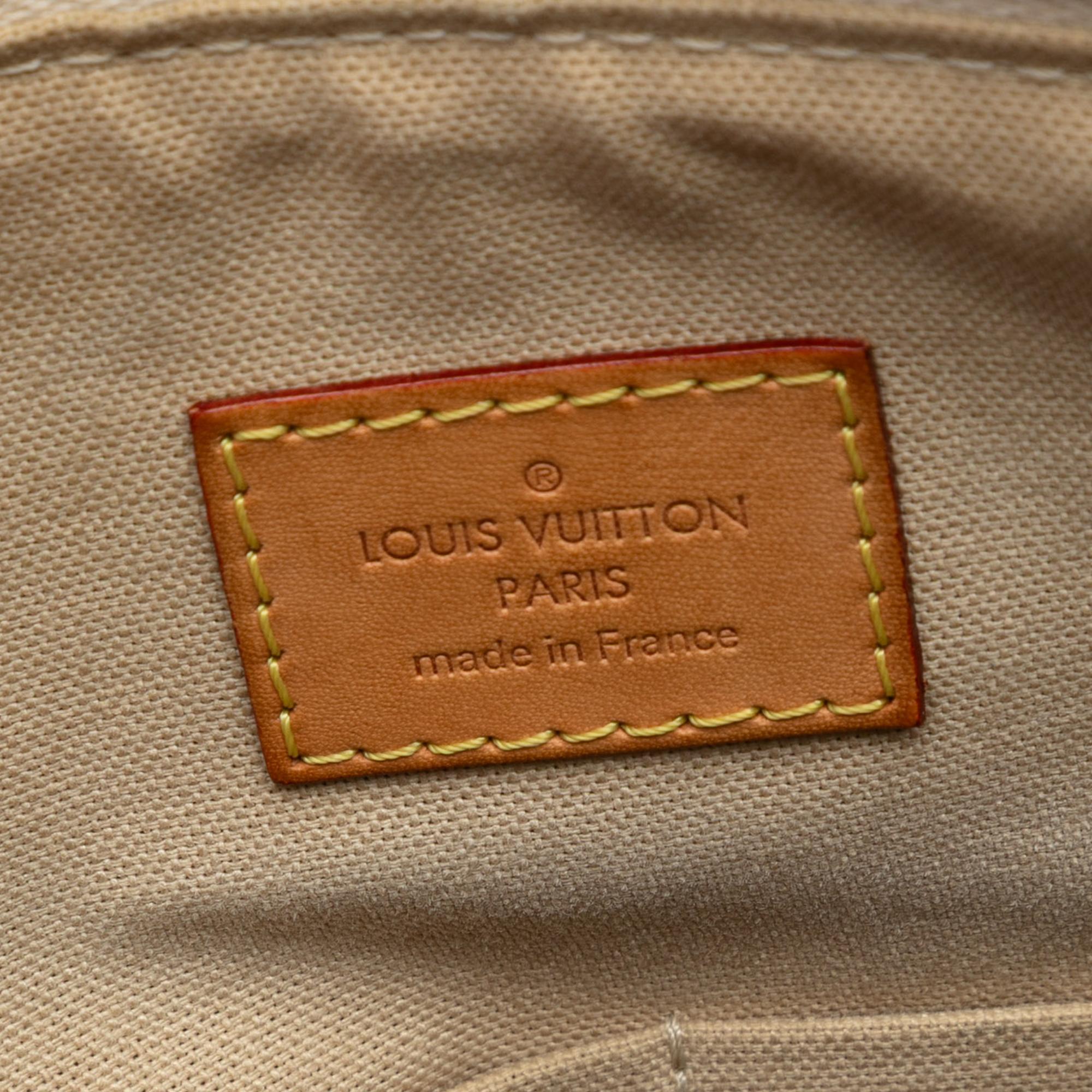 Louis Vuitton Damier Azur Figheri PM