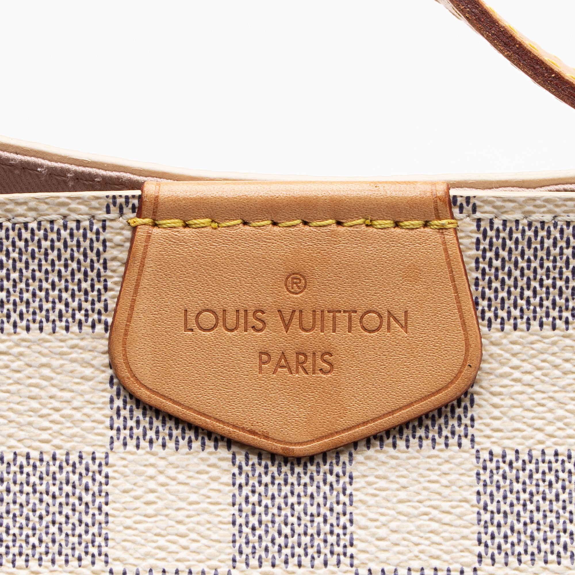 Louis Vuitton Damier Azur Graceful MM Hobo (SHF-wi3mwj)