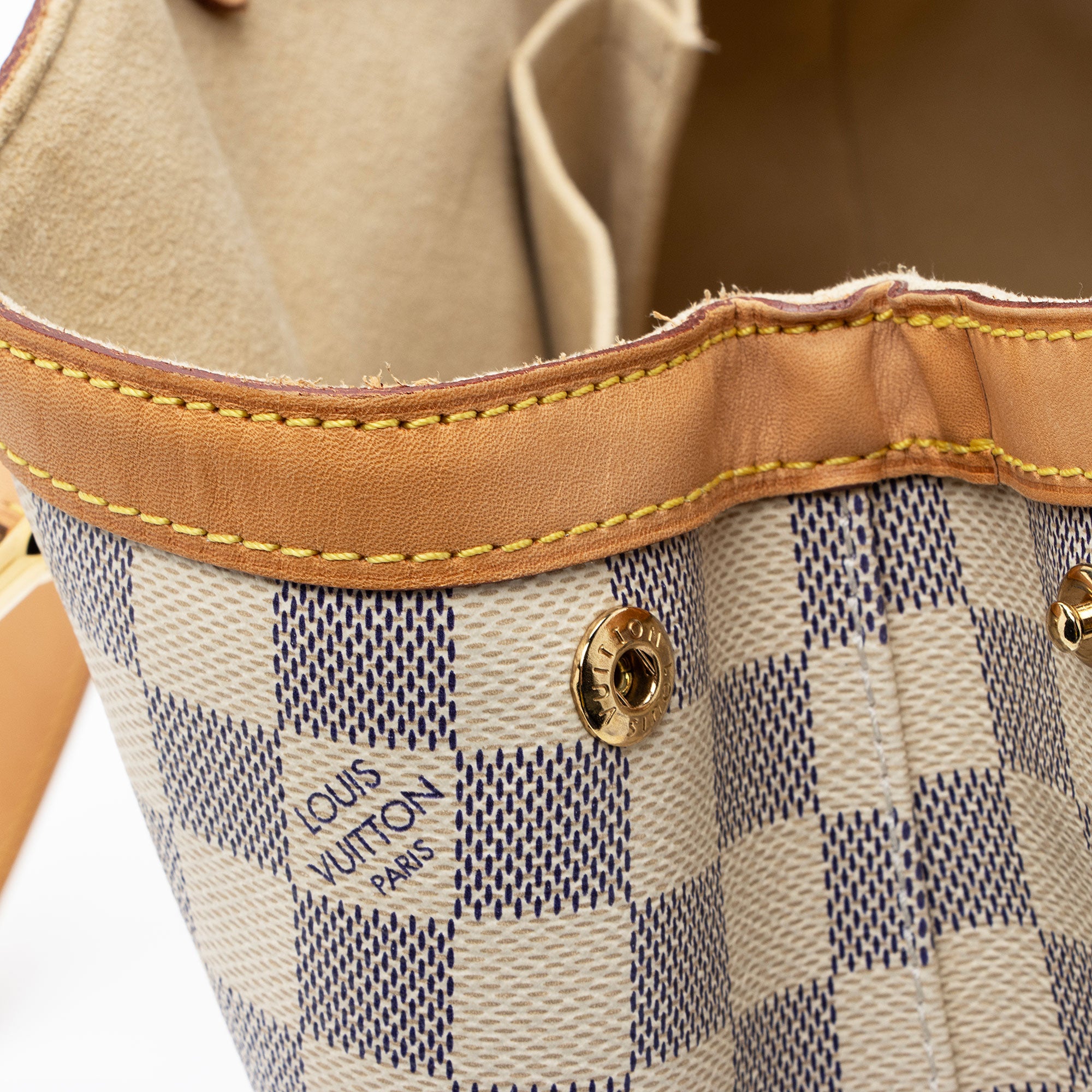 Louis Vuitton Damier Azur Hampstead MM Tote (SHF-GzhOZX)