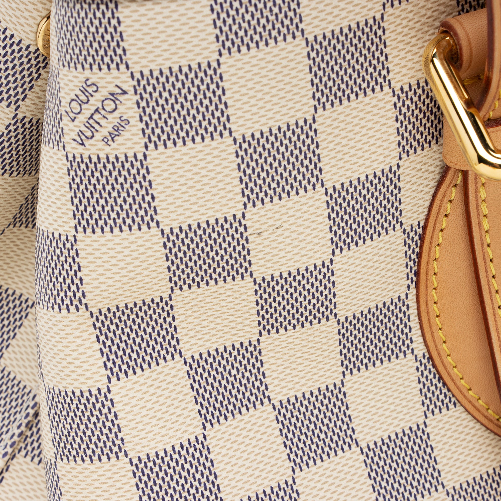 Louis Vuitton Damier Azur Hampstead MM Tote (SHF-GzhOZX)