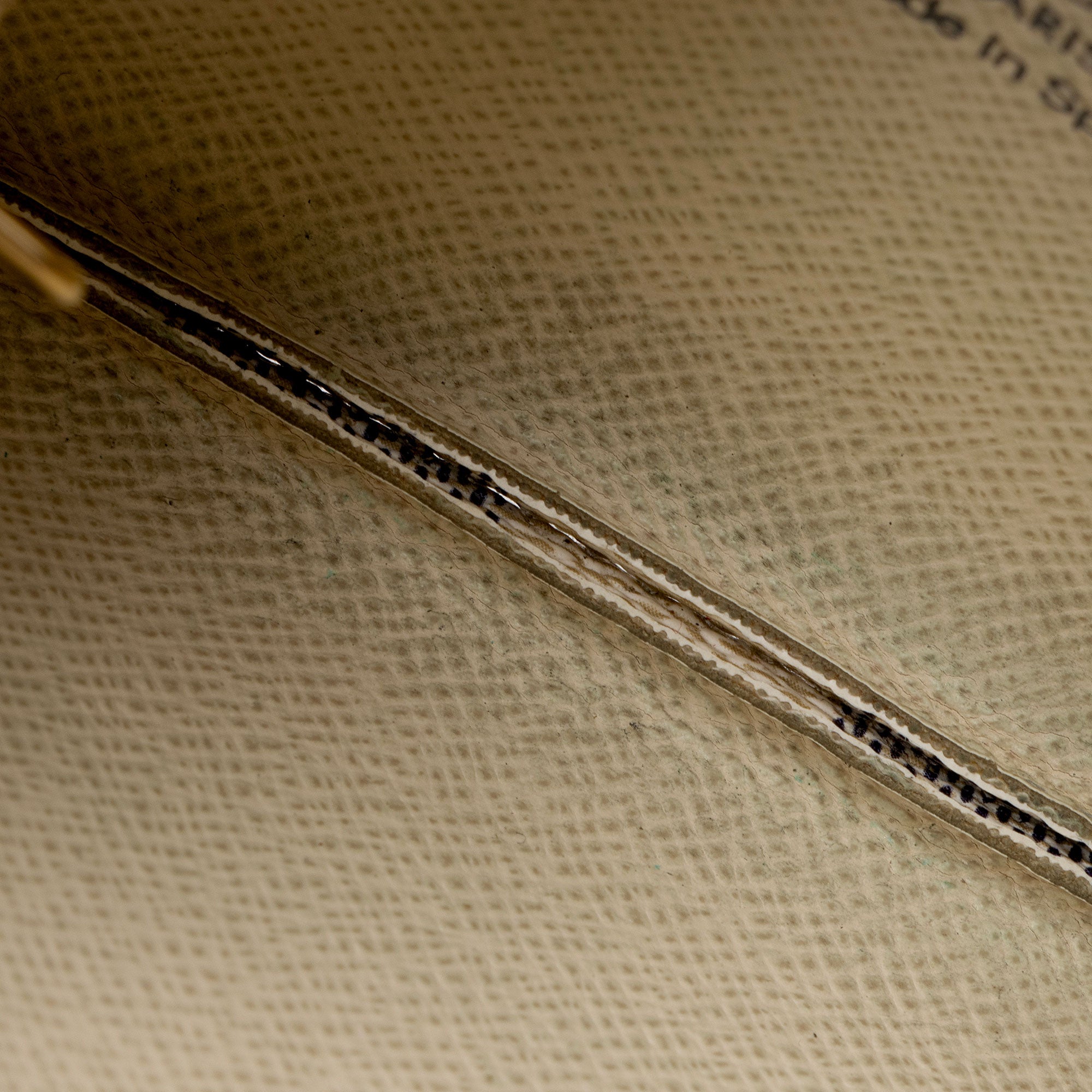 Louis Vuitton Damier Azur Key Pouch (SHF-cdVVcJ)