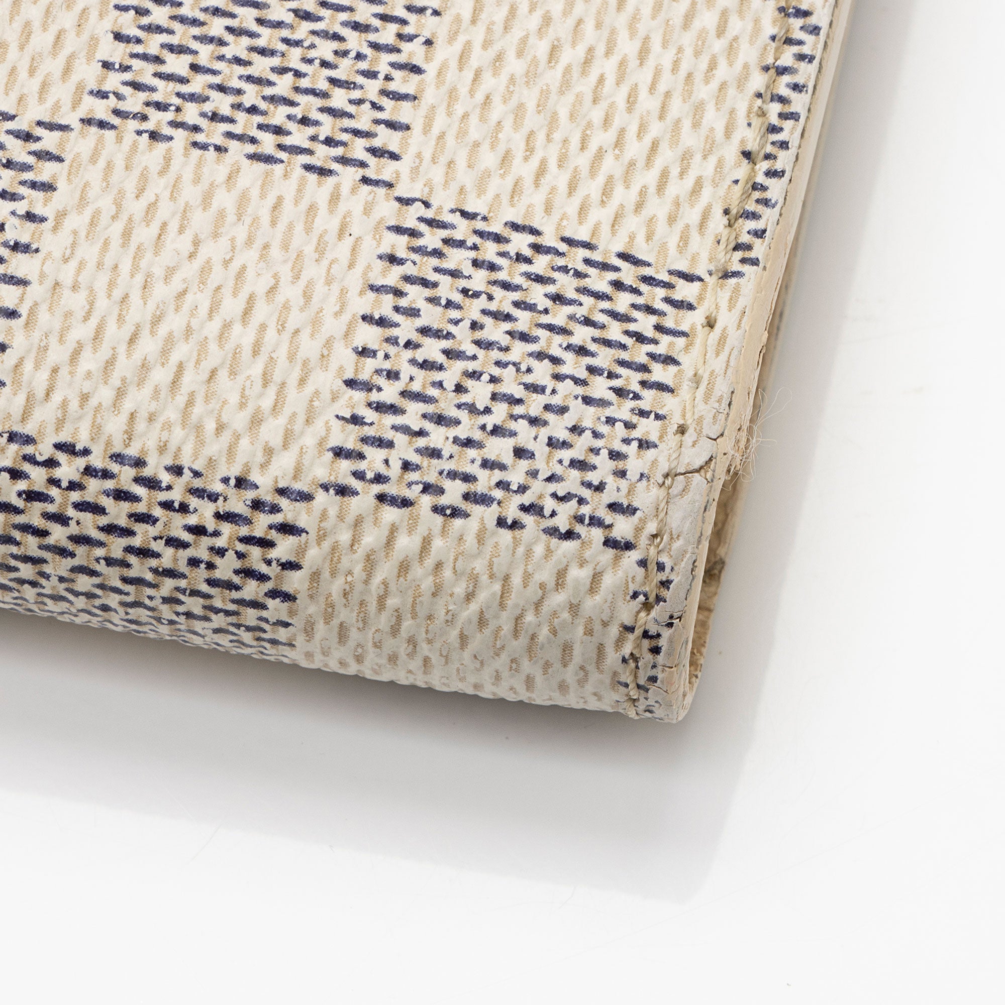 Louis Vuitton Damier Azur Marco Wallet (SHF-xKcHsh)