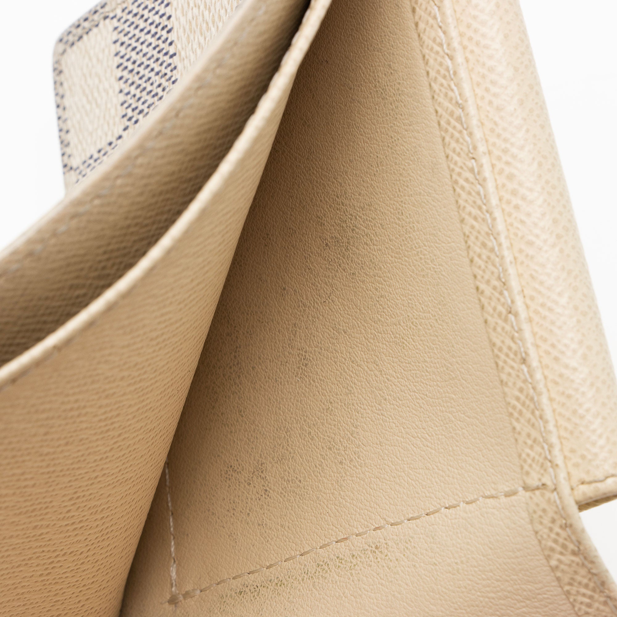 Louis Vuitton Damier Azur Marco Wallet (SHF-xKcHsh)