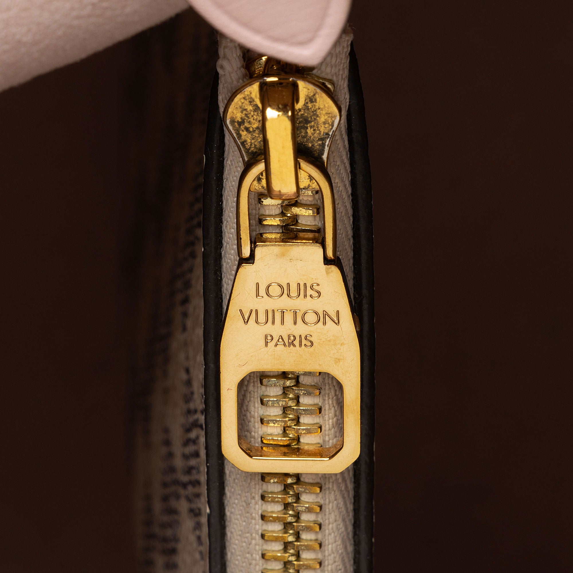 Louis Vuitton Damier Azur Neonoe Shoulder Bag (SHF-MBFtvi)