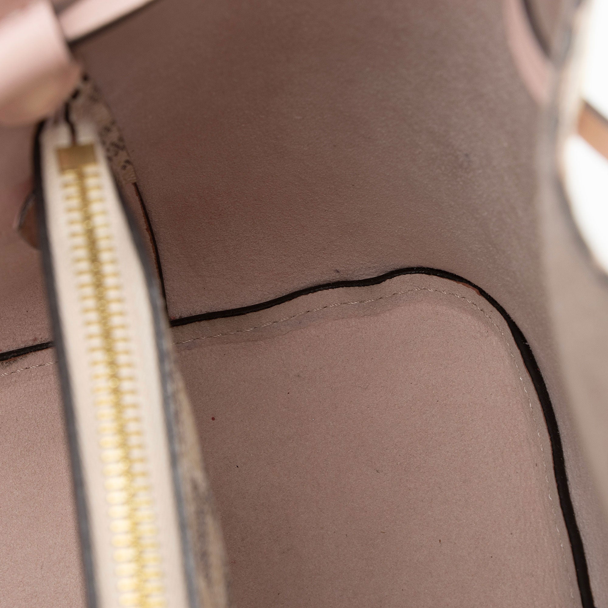 Louis Vuitton Damier Azur Neonoe Shoulder Bag (SHF-MBFtvi)