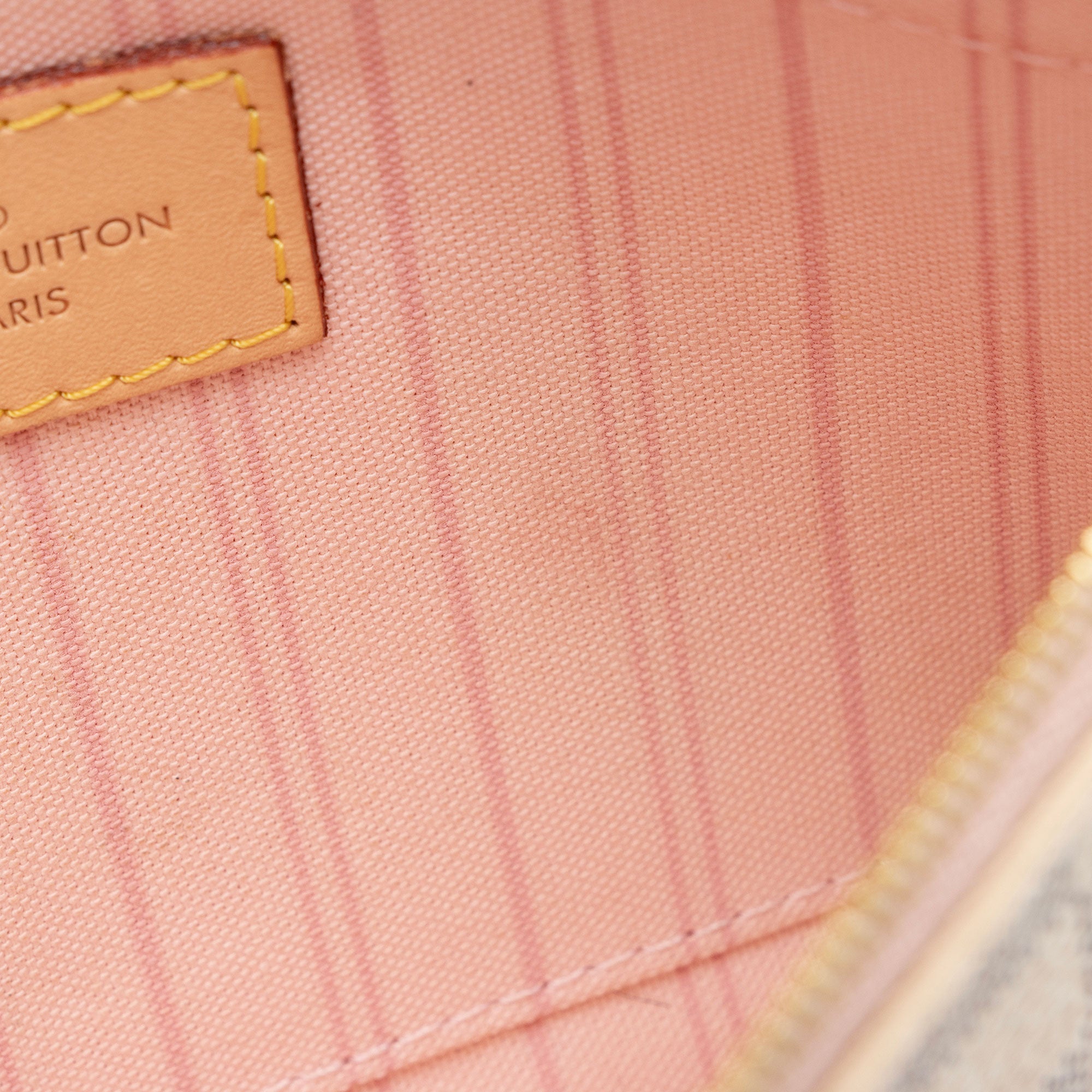 Louis Vuitton Damier Azur Neverfull GM Pochette